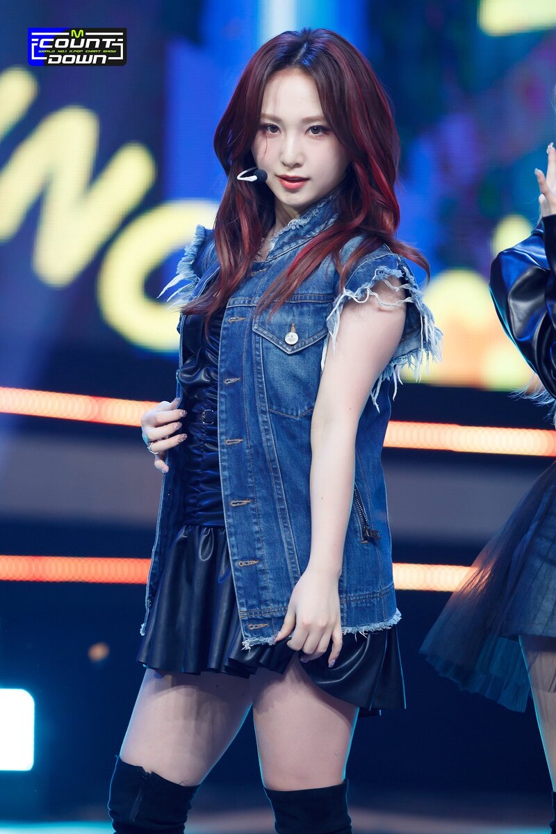 March 3, 2022 Rocket Punch - 'CHIQUITA' at M Countdown