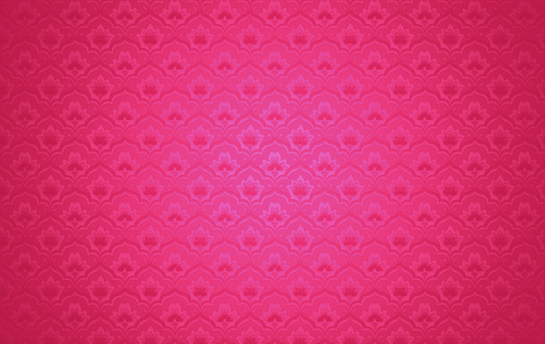 Pink pattern wallpaper