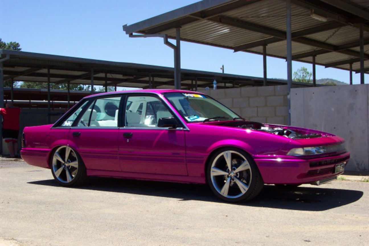 TopWorldAuto >> Photo of Holden Commodore GTS VL