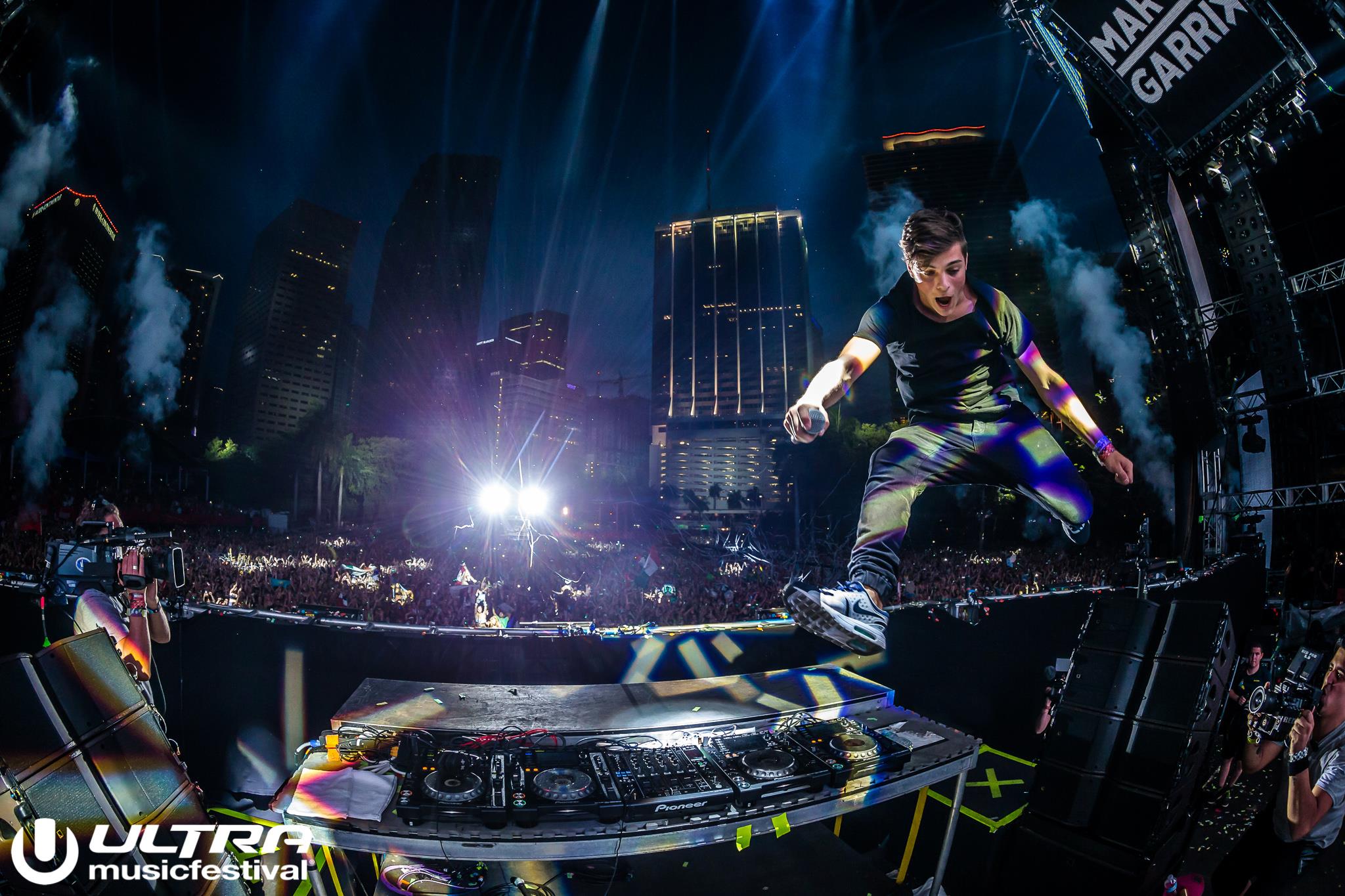 Martin Garrix Ultra Music Festival 2015 HD Wallpaper