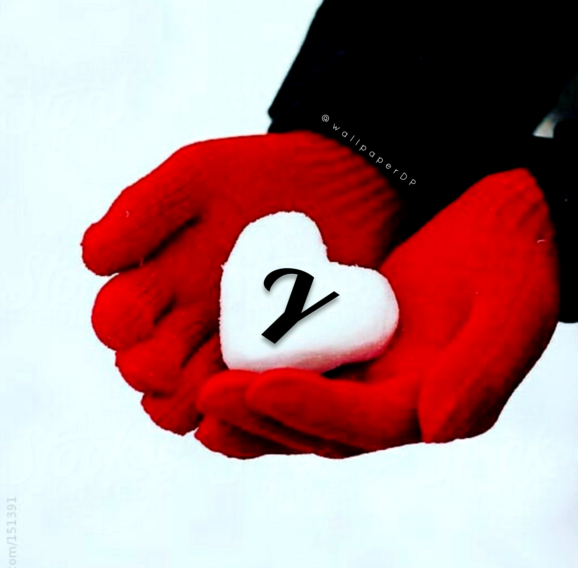 Snow heart Winter alphabet letters image for WhatsApp dp download