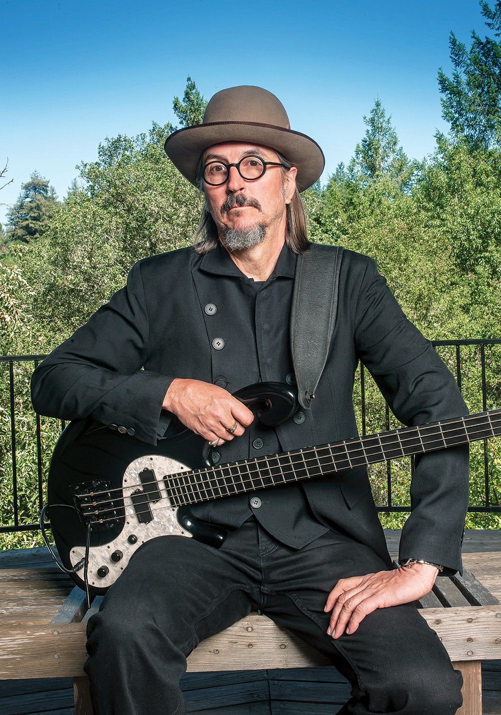 36: Les Claypool (Primus, The Claypool Lennon Delirium). Les claypool, Bassist, Fashion editor
