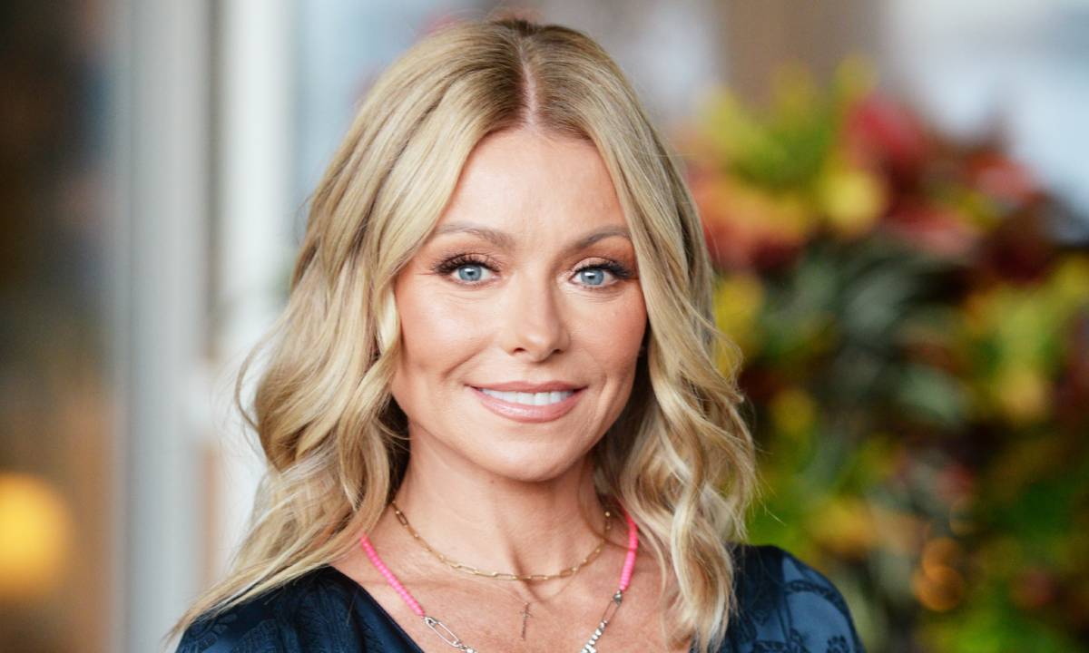 Kelly Ripa reveals family's latest celebration during lockdown shares the sweetest photo!. HELLO!