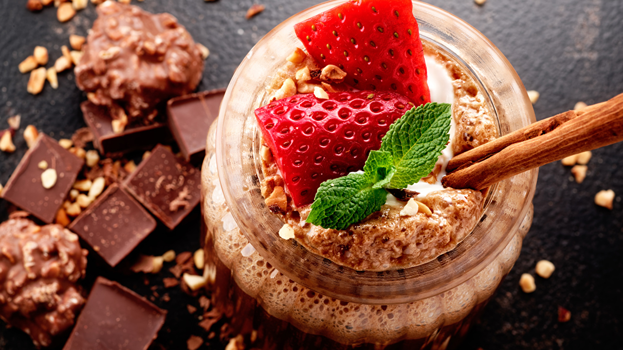 Desktop Wallpaper Chocolate Mentha Dessert Strawberry Food Nuts