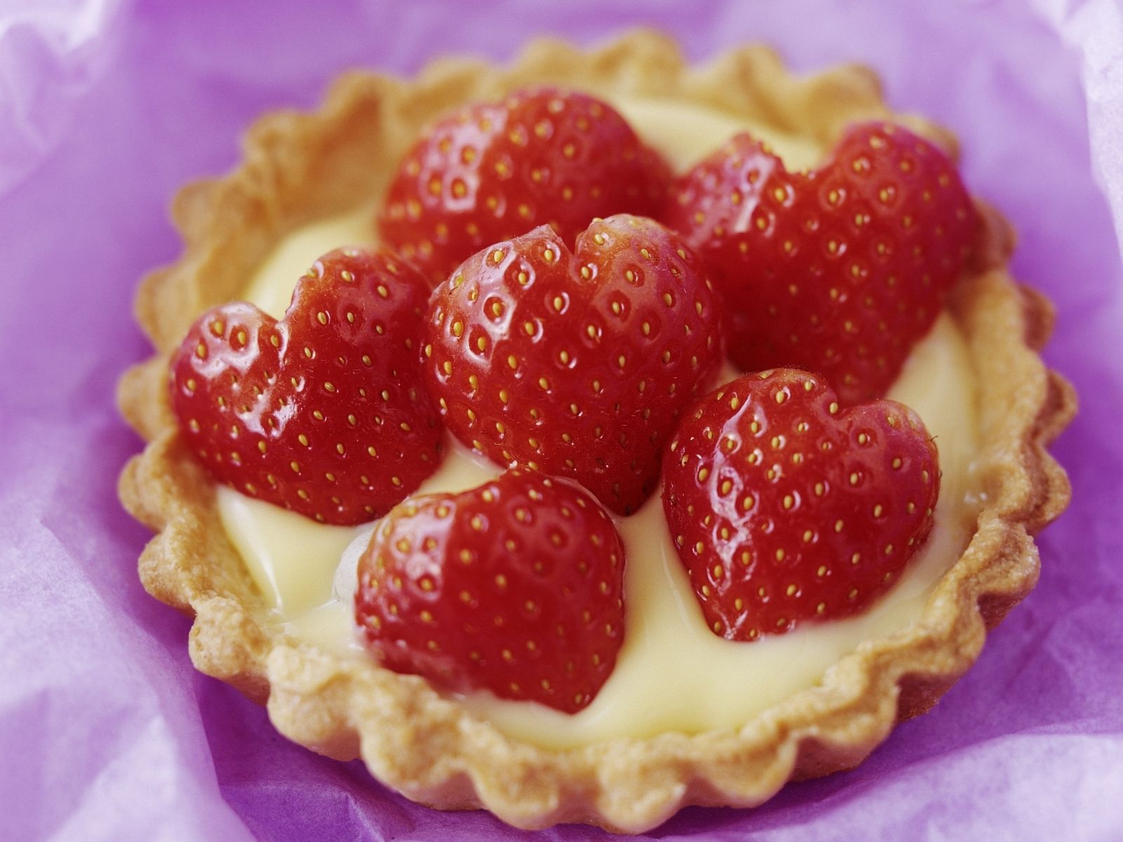 Strawberry Tart with Vanilla Cream recipe. Eat Smarter USA