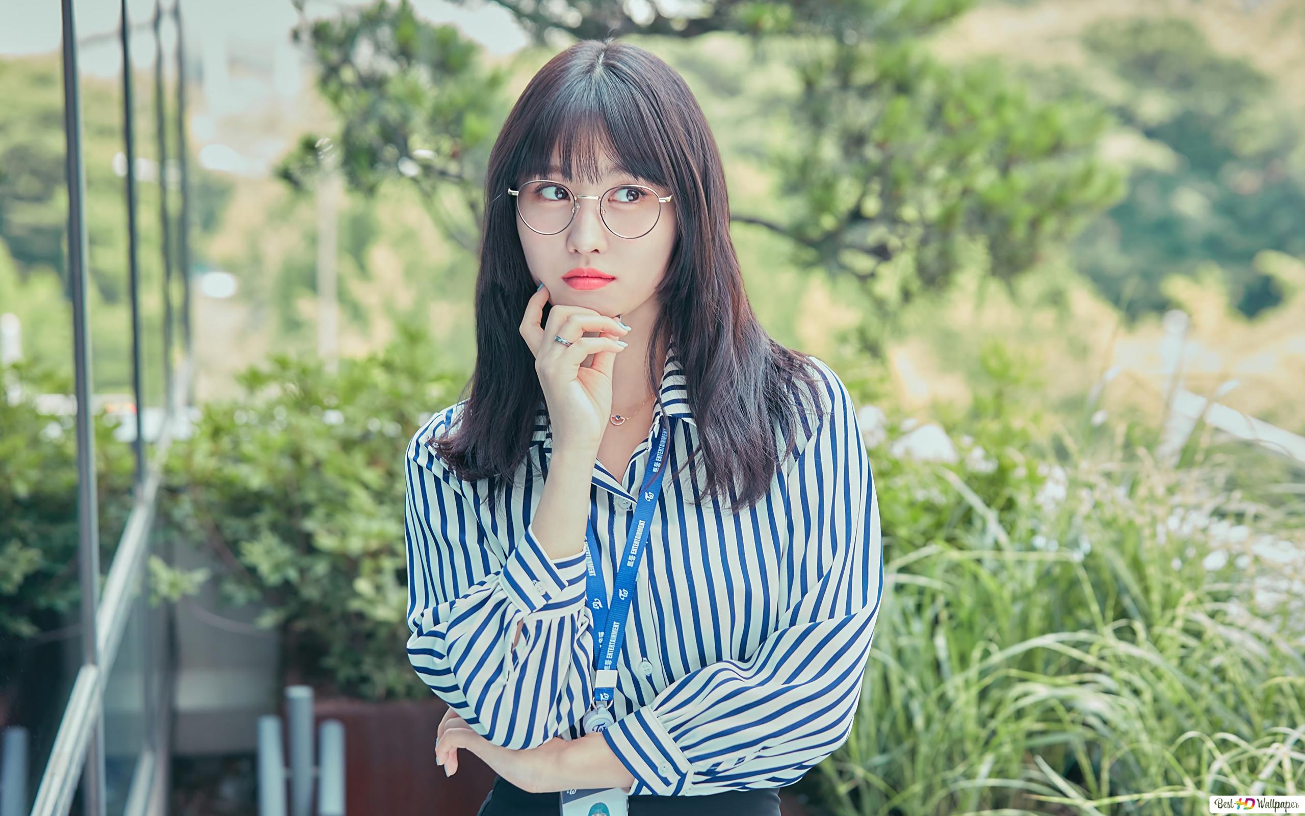 Momo' From Twice [K Pop Girls Group] HD Wallpaper Download