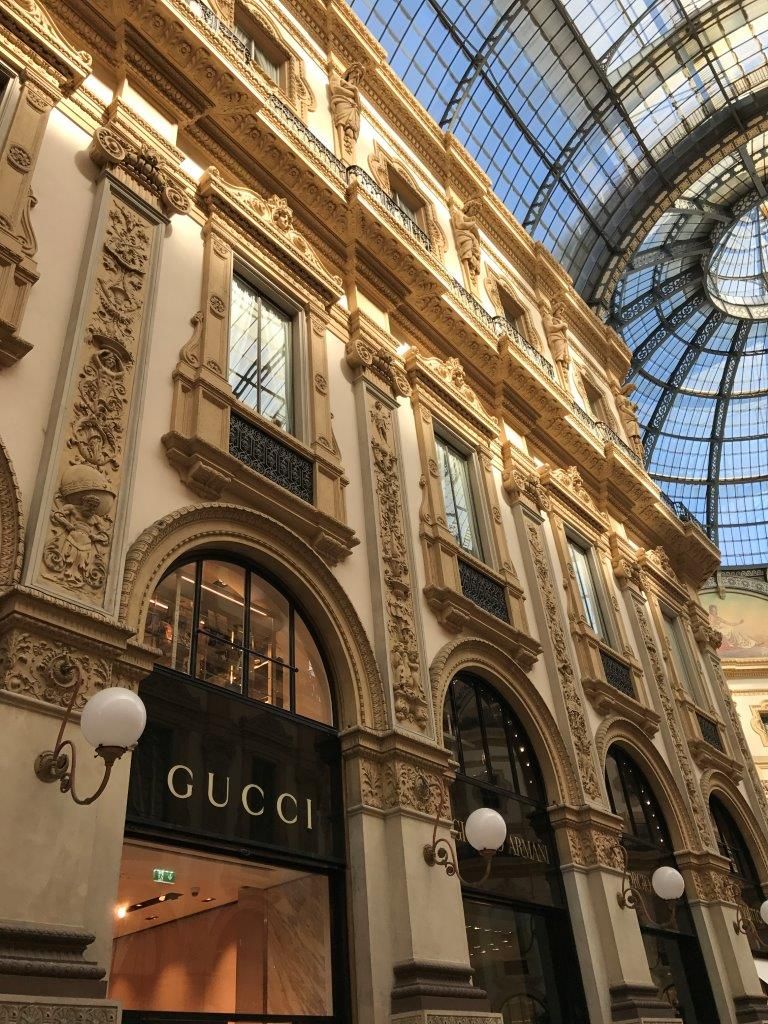 Brown Aesthetic Wallpaper Dior