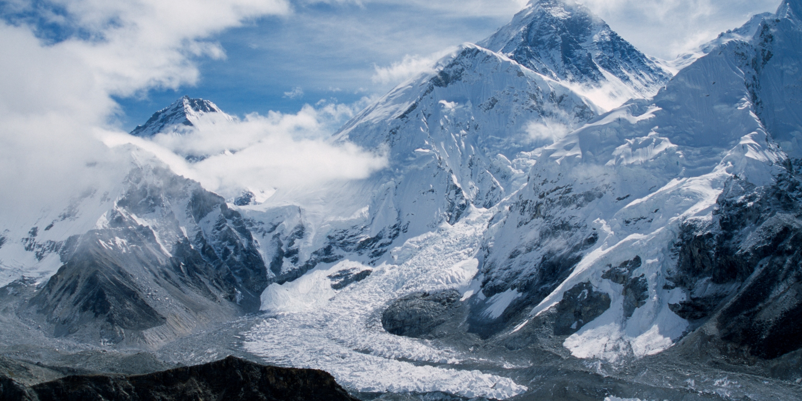 Conflicting Reports on Whether Everest Is Open as Outfitters Pull Out