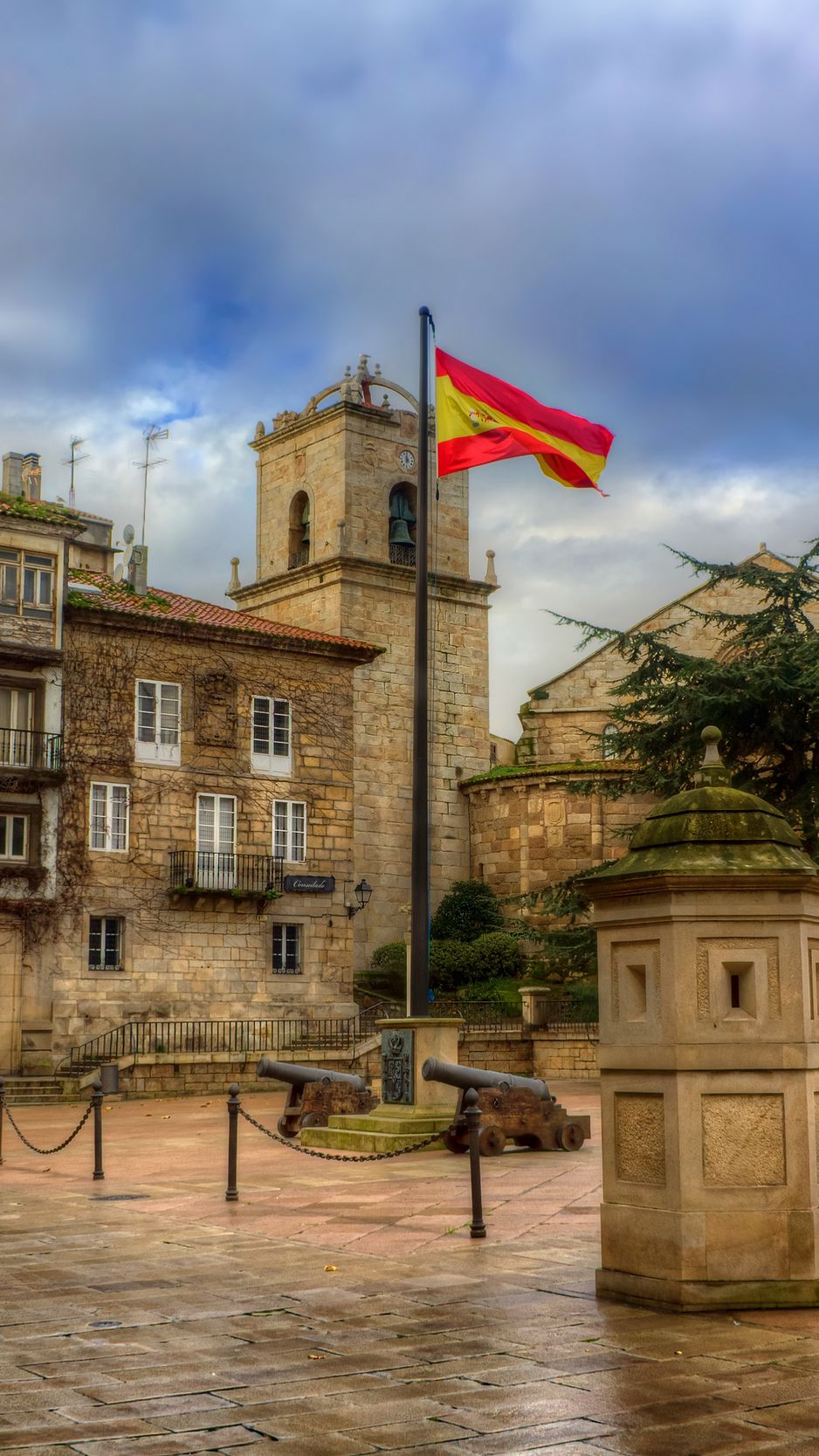 Download Wallpaper 938x1668 Hdr, Square In La Coruna, Spain Iphone 8 7 6s 6 For Parallax HD Background