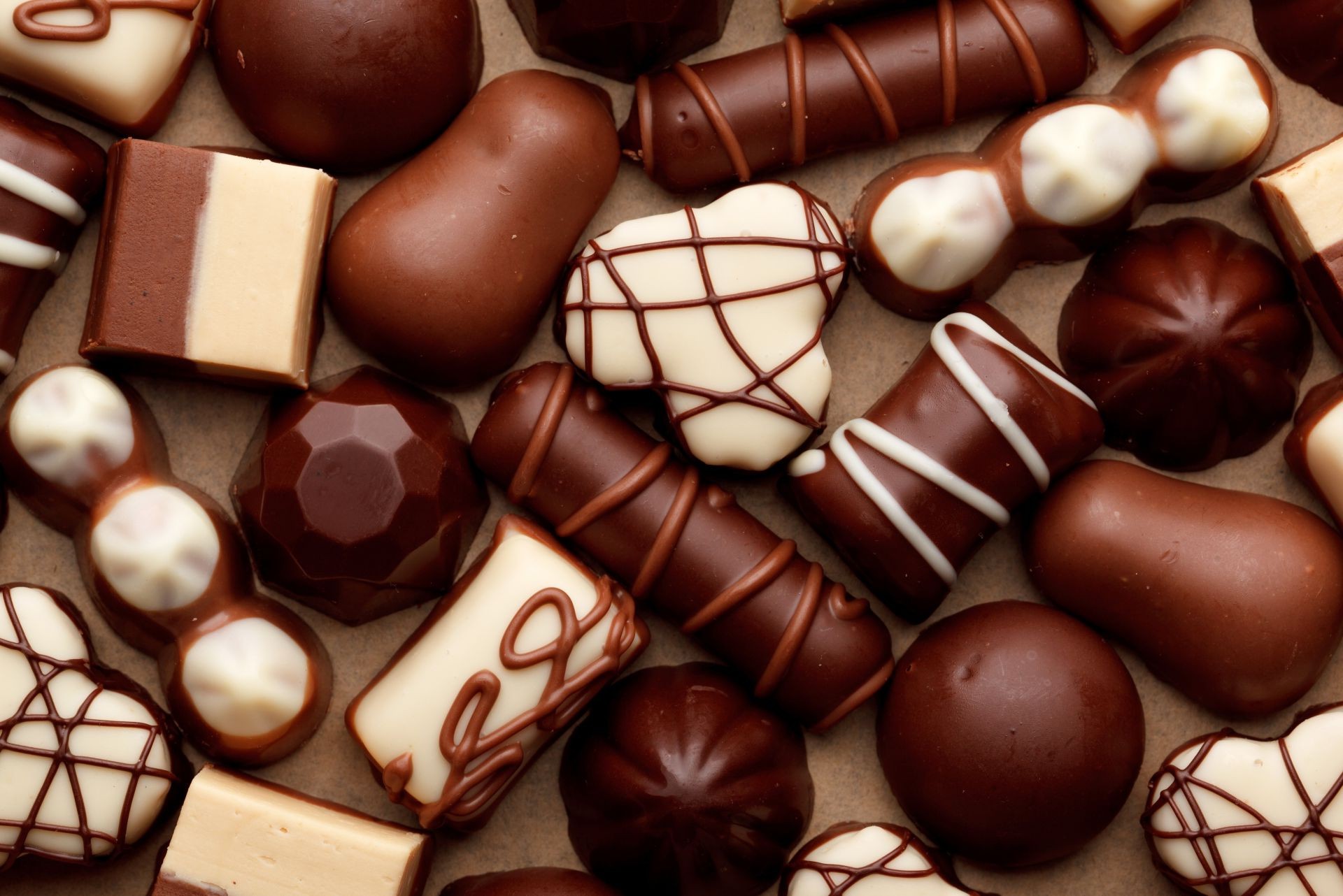Chocolate Candy Confection Dark Milk Praline Sweet - Обои На Телефон Сладости