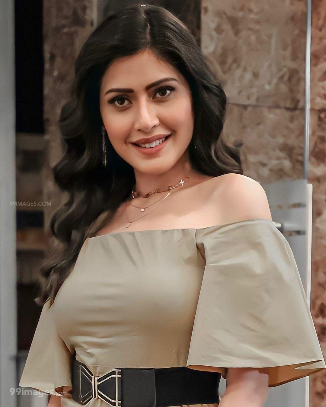 Aishwarya Raj Bhakuni HD Wallpaper (Desktop Background / Android / iPhone) (1080p, 4k) (1080x1350)