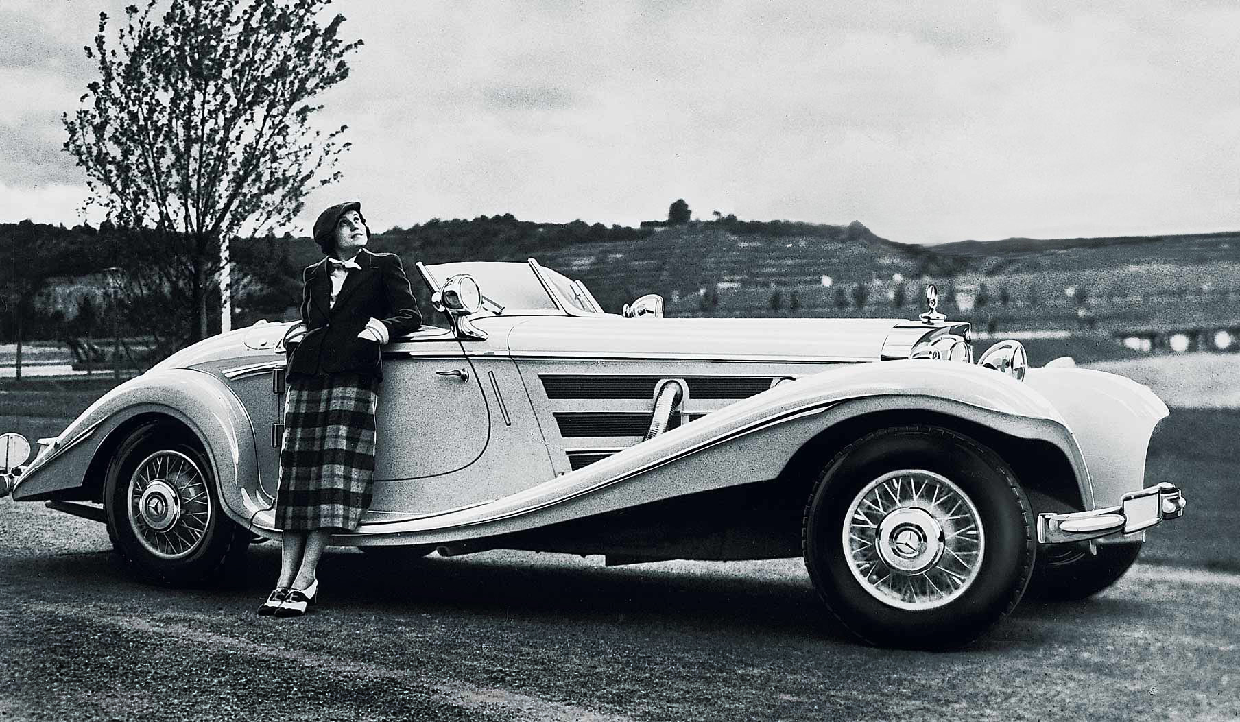 Classic Race Car Wallpaperx1053