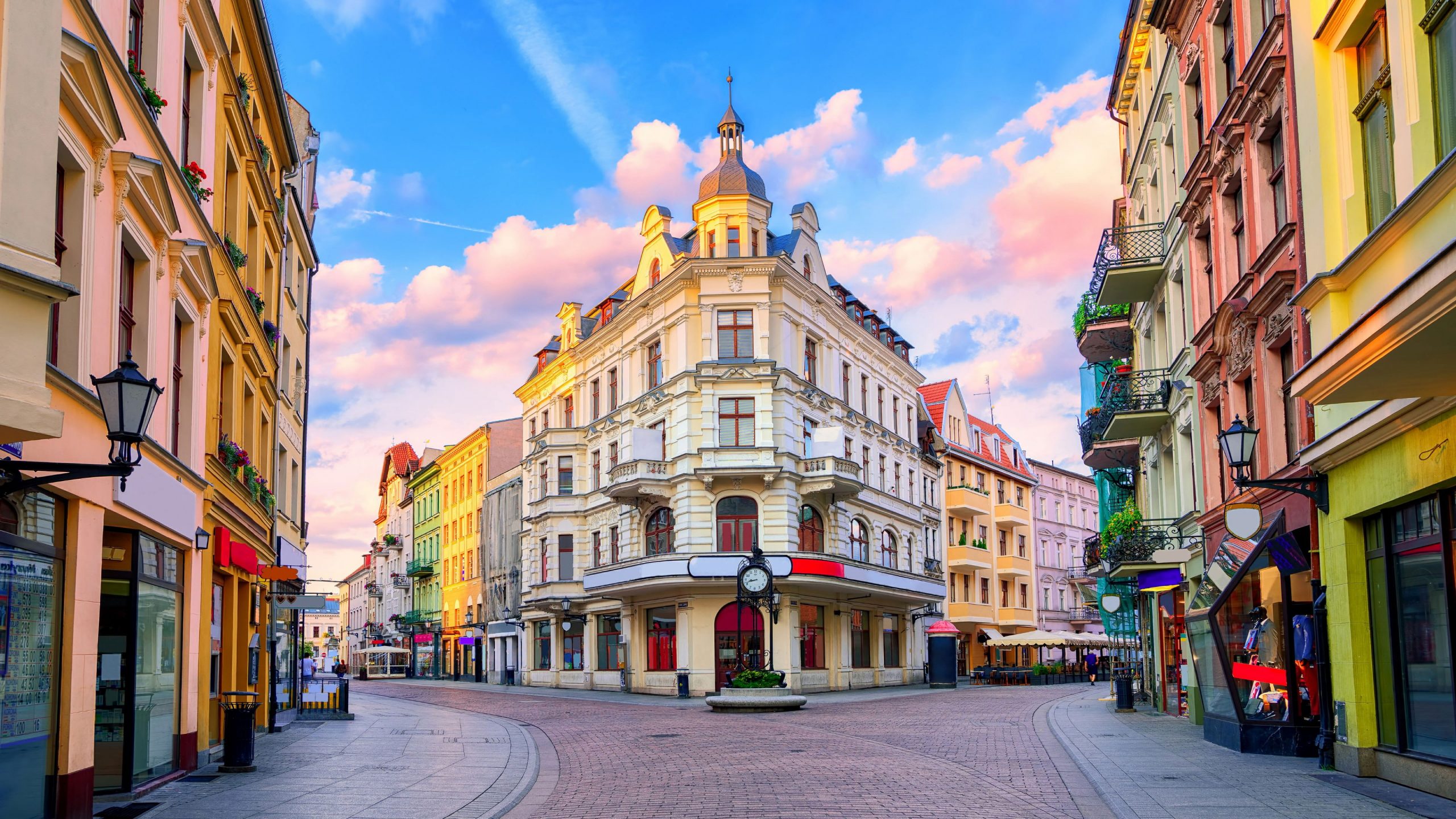 Old Town Wallpaper, Square, Europe, Daytime, Town Square, Poland, Downtown • Wallpaper For You