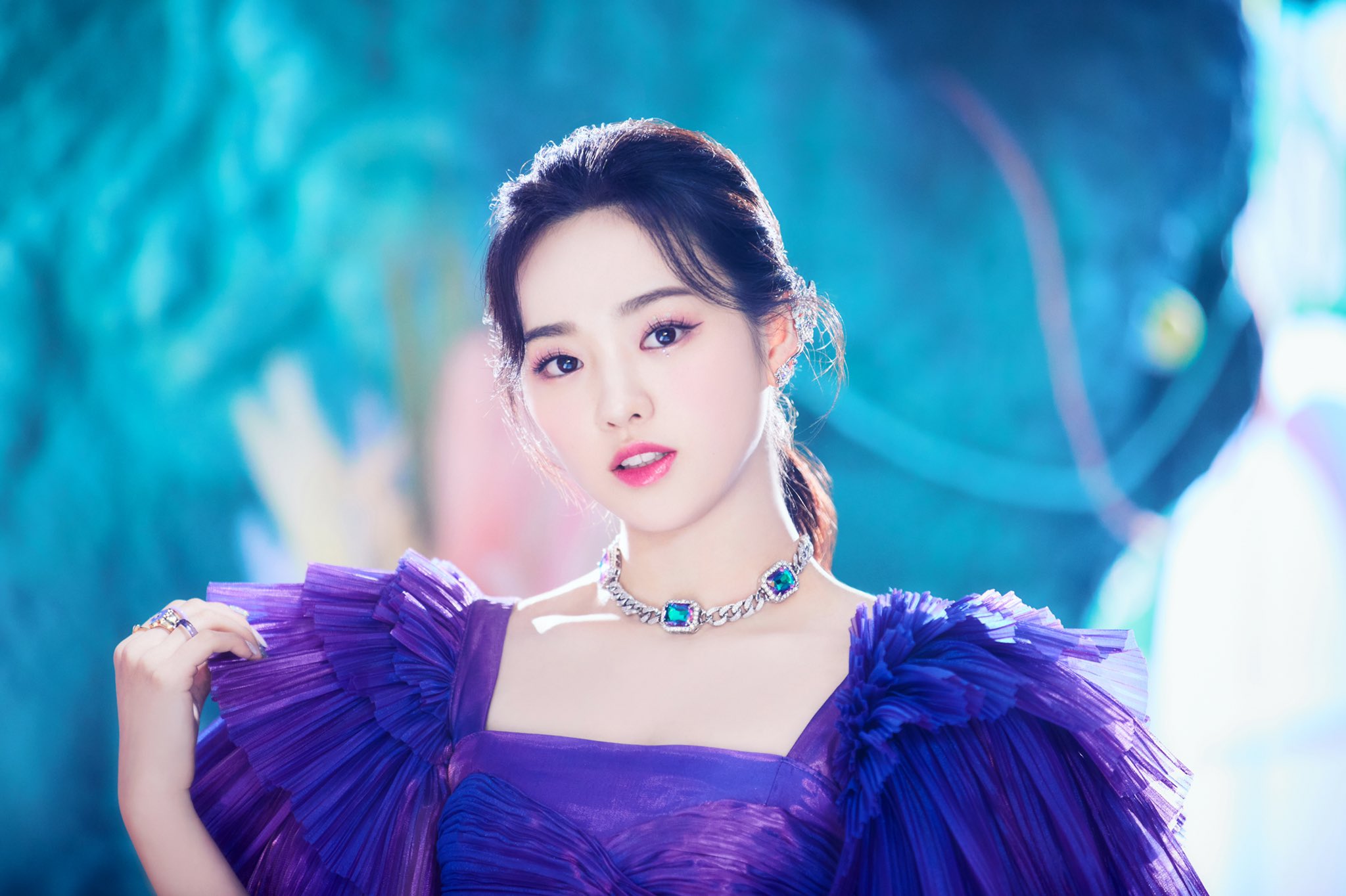 NiziU (Concept Photo 1, Rio, Maya, Riku)