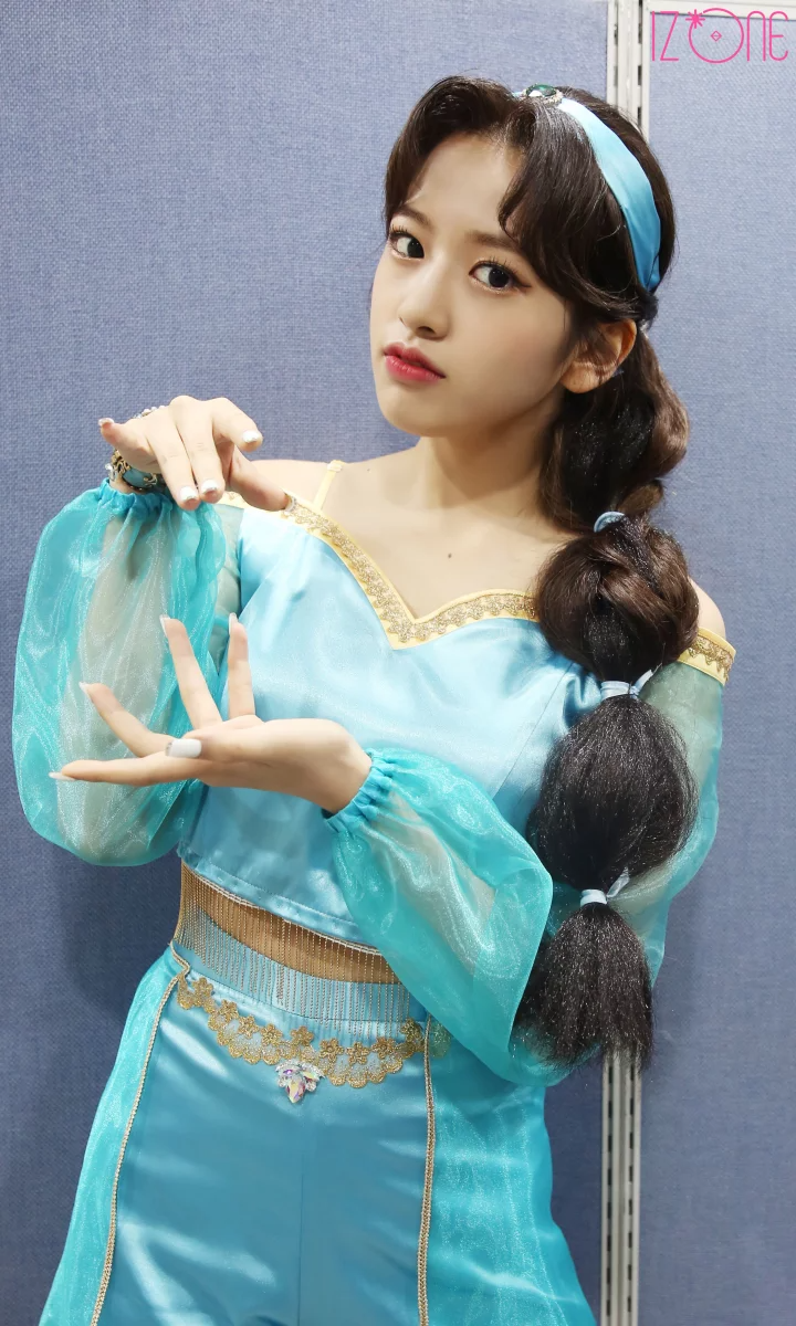 Click for full resolution. 200903 IZ*ONE Naver Update Princess Music Show Behind. Iz one yujin, Iz one, Disney princess music