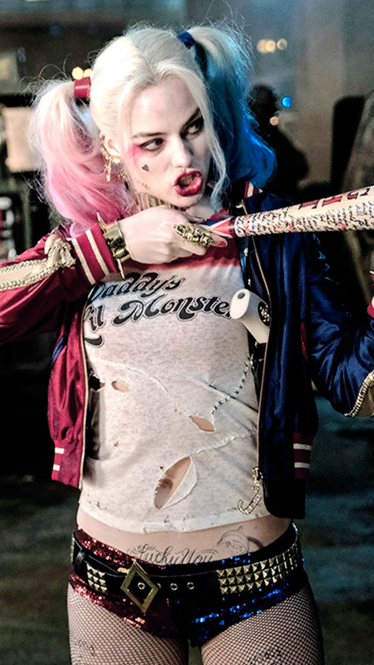 Margot Robbie as Harley Quinn in Suicide Squad Robbie Photo