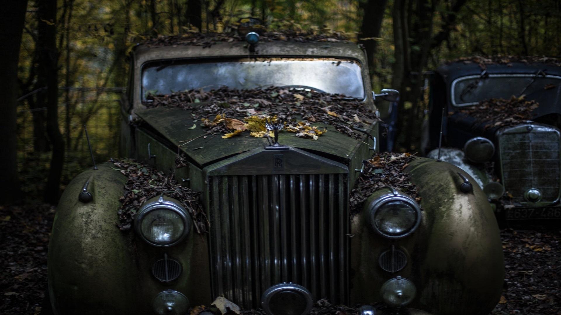 Rolls Royce Old Car Abandoned free image download