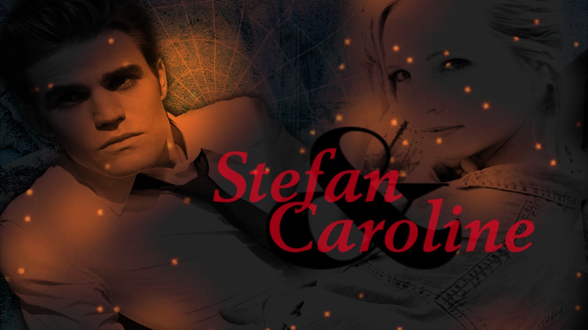 Staroline & Caroline Wallpaper