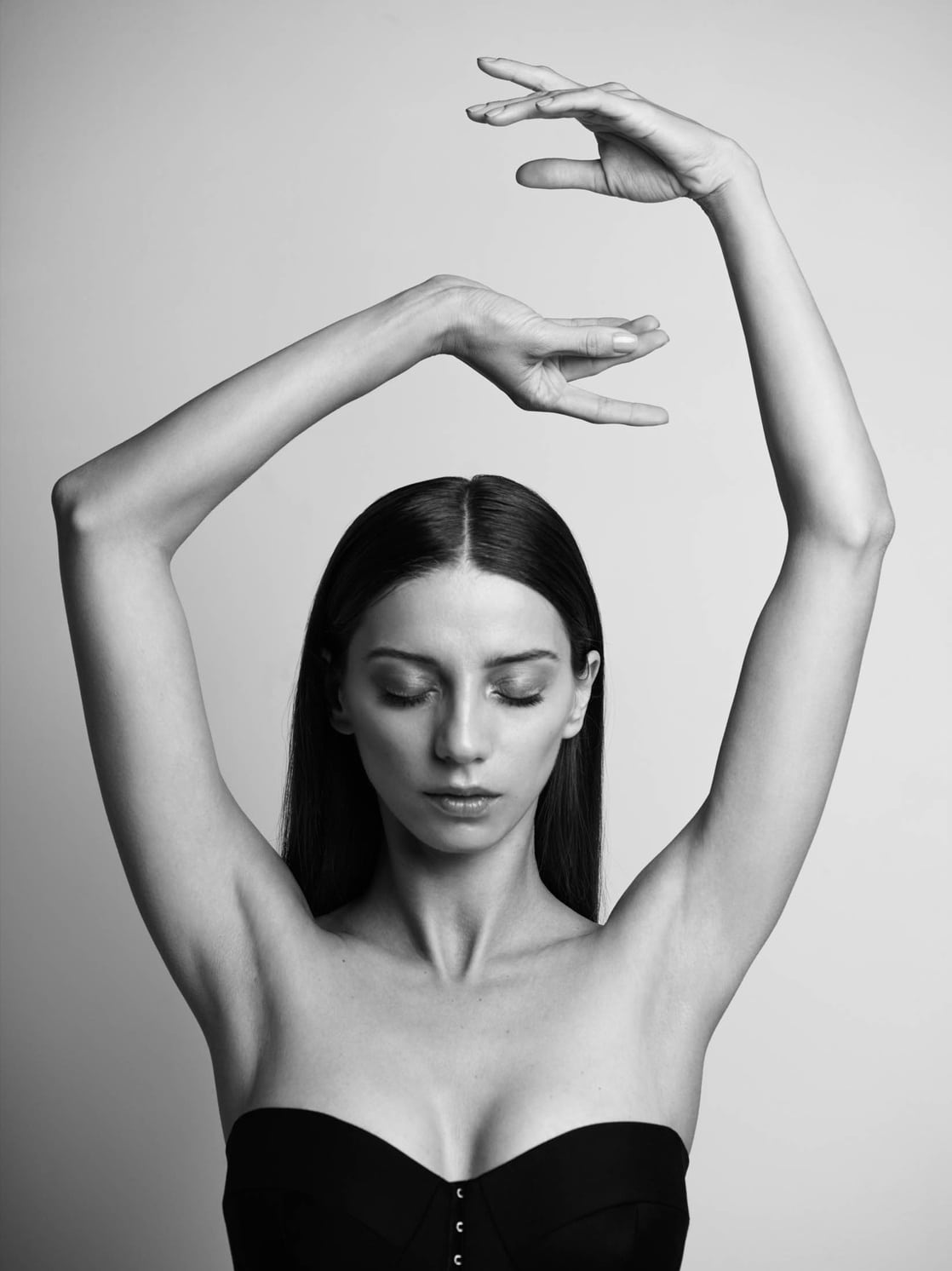 Picture of Angela Sarafyan