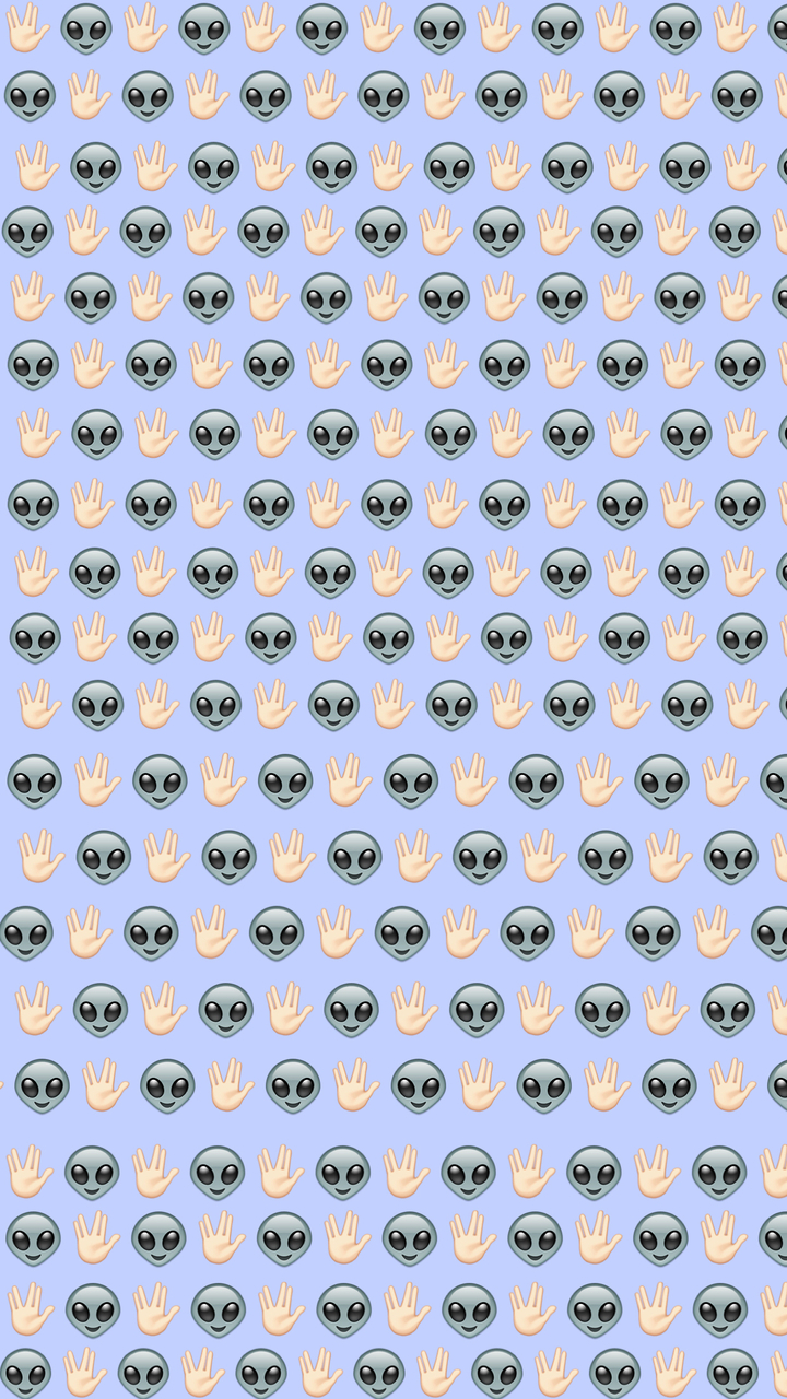 Alien cute  Wallpaper iphone cute, Cute emoji wallpaper, Holographic  wallpapers