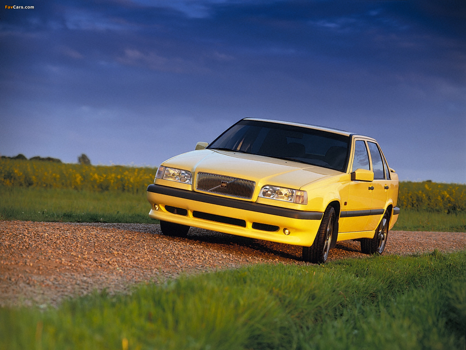 Volvo 850 T5 R 1995–96 wallpaper (1600x1200)