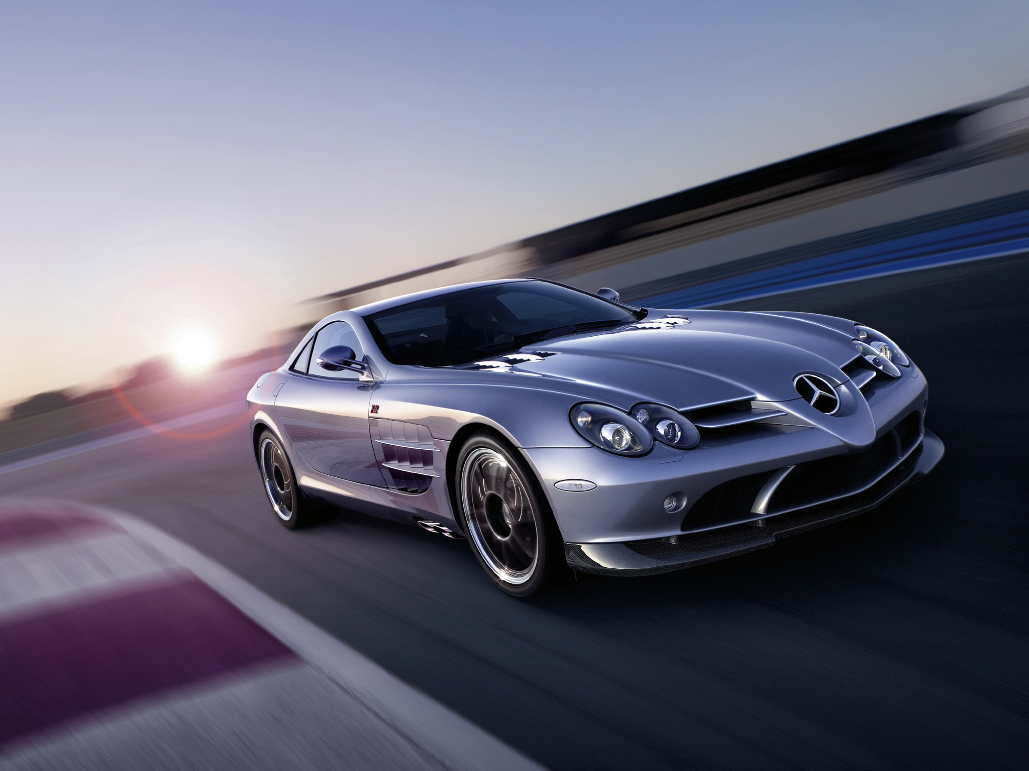 Mercedes Benz McLaren SLR 722 Wallpaper
