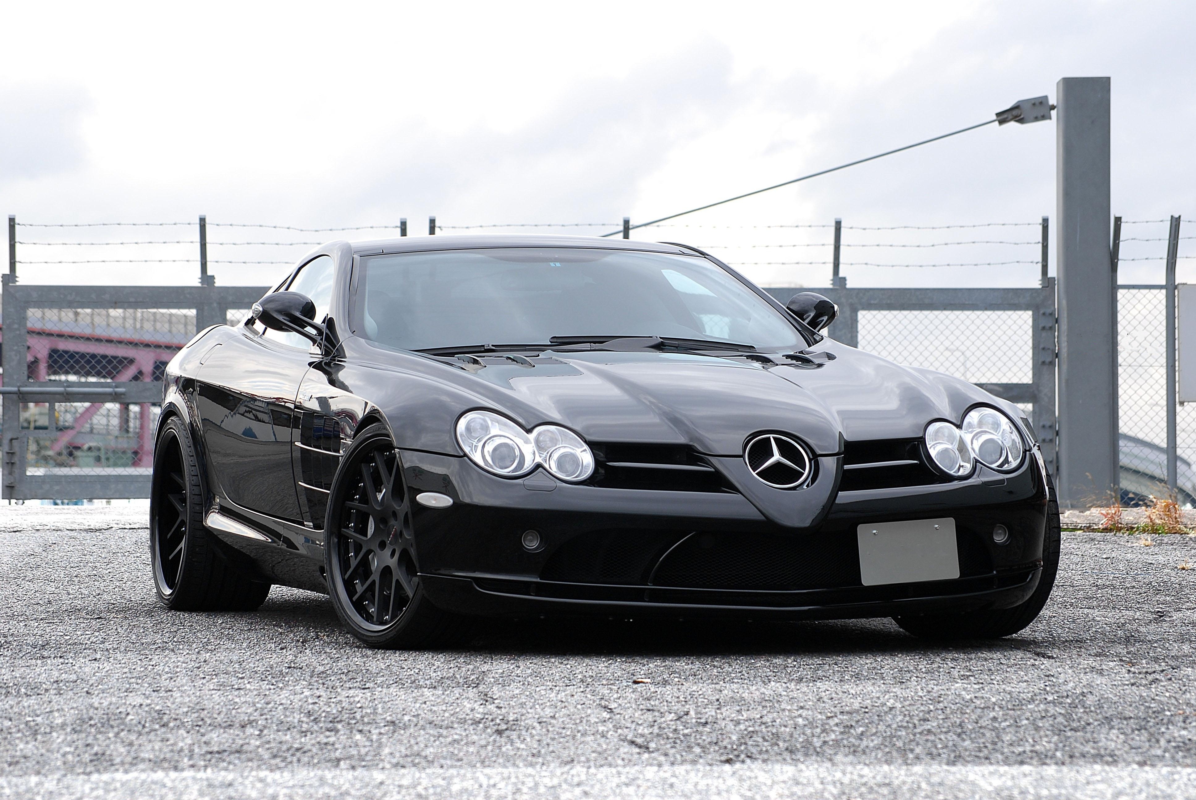 Black Mercedes Benz SLR McLaren 4k Ultra HD Wallpaper