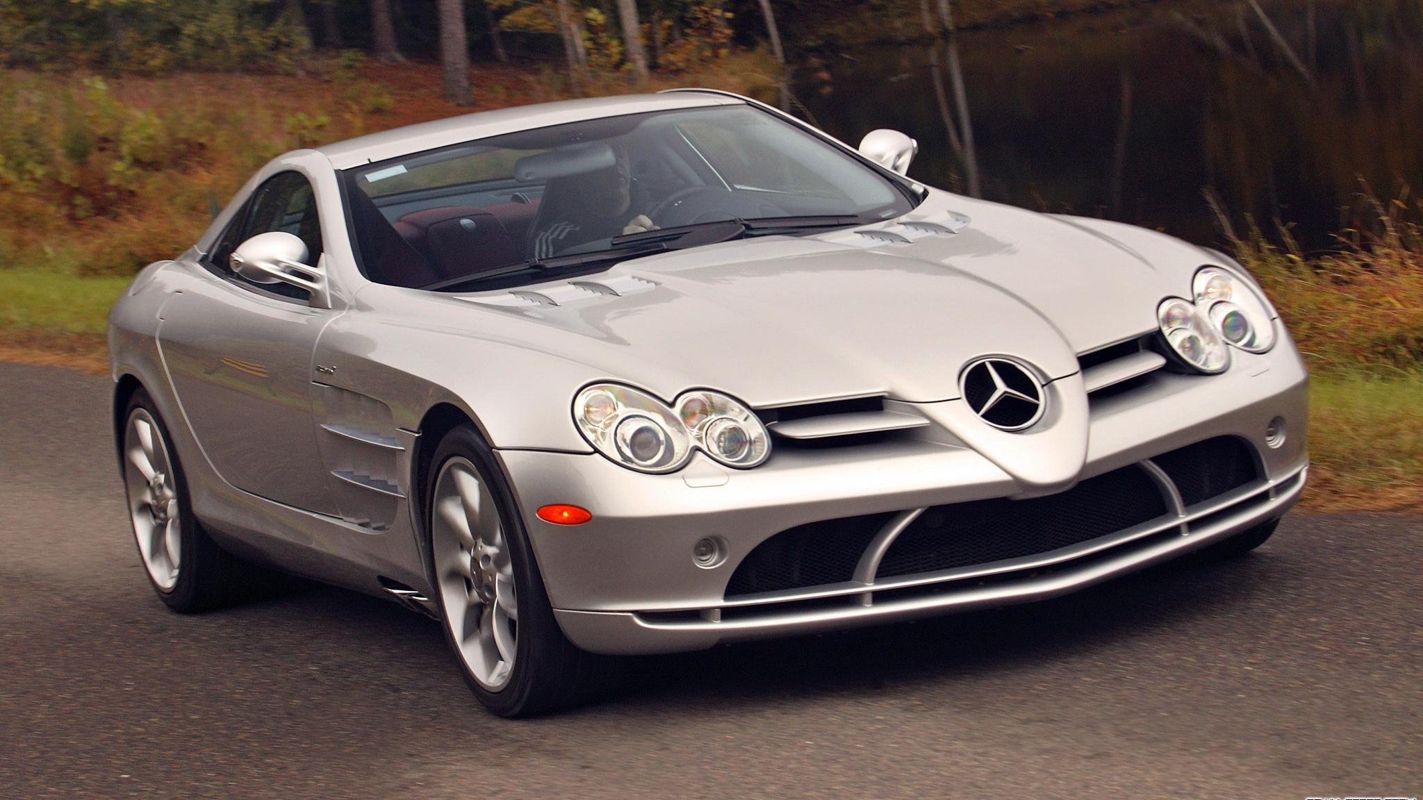 Mercedes Benz SLR MCLAREN черный