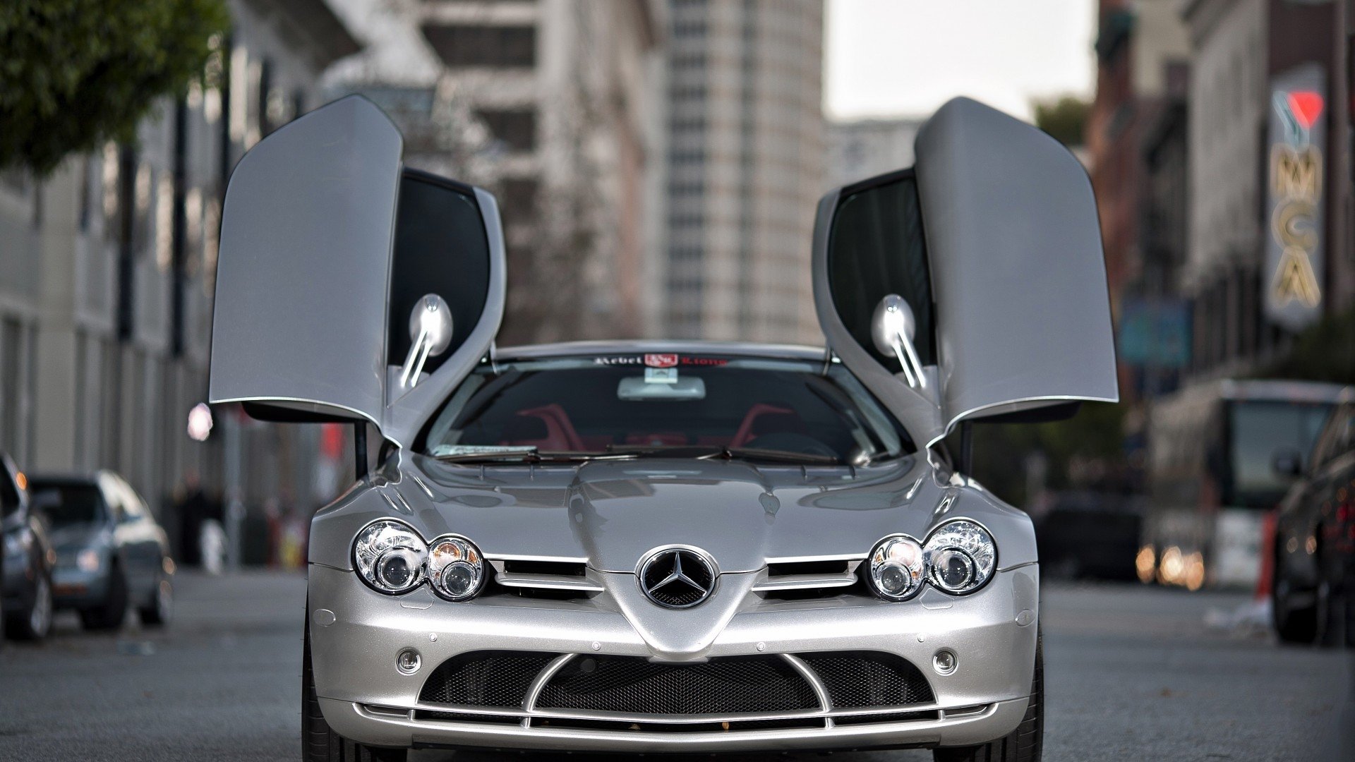 Mercedes Benz SLR McLaren HD Wallpaper