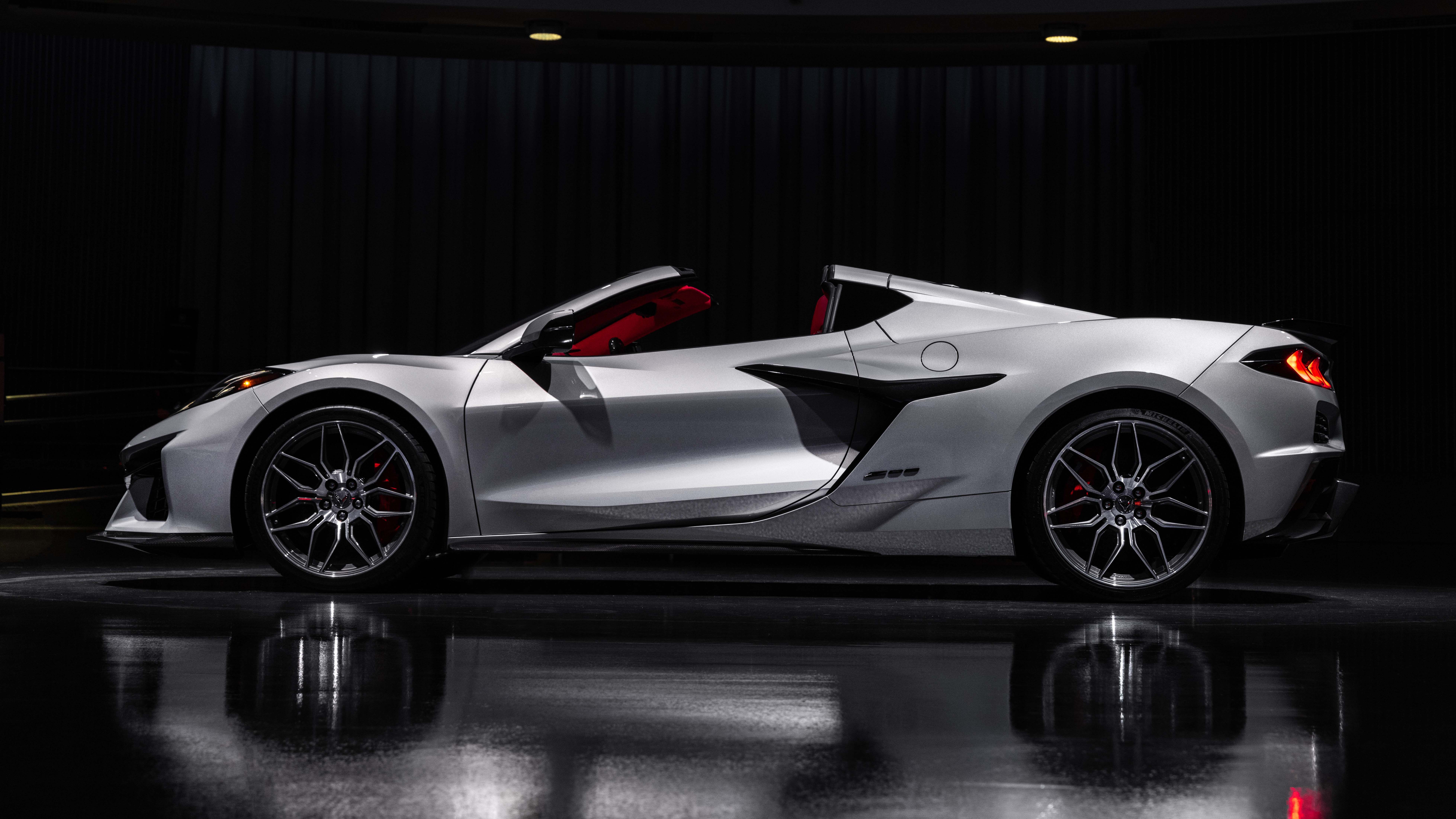The 2023 Corvette Z06 Has Just Been Unveiled—and It Doesn't