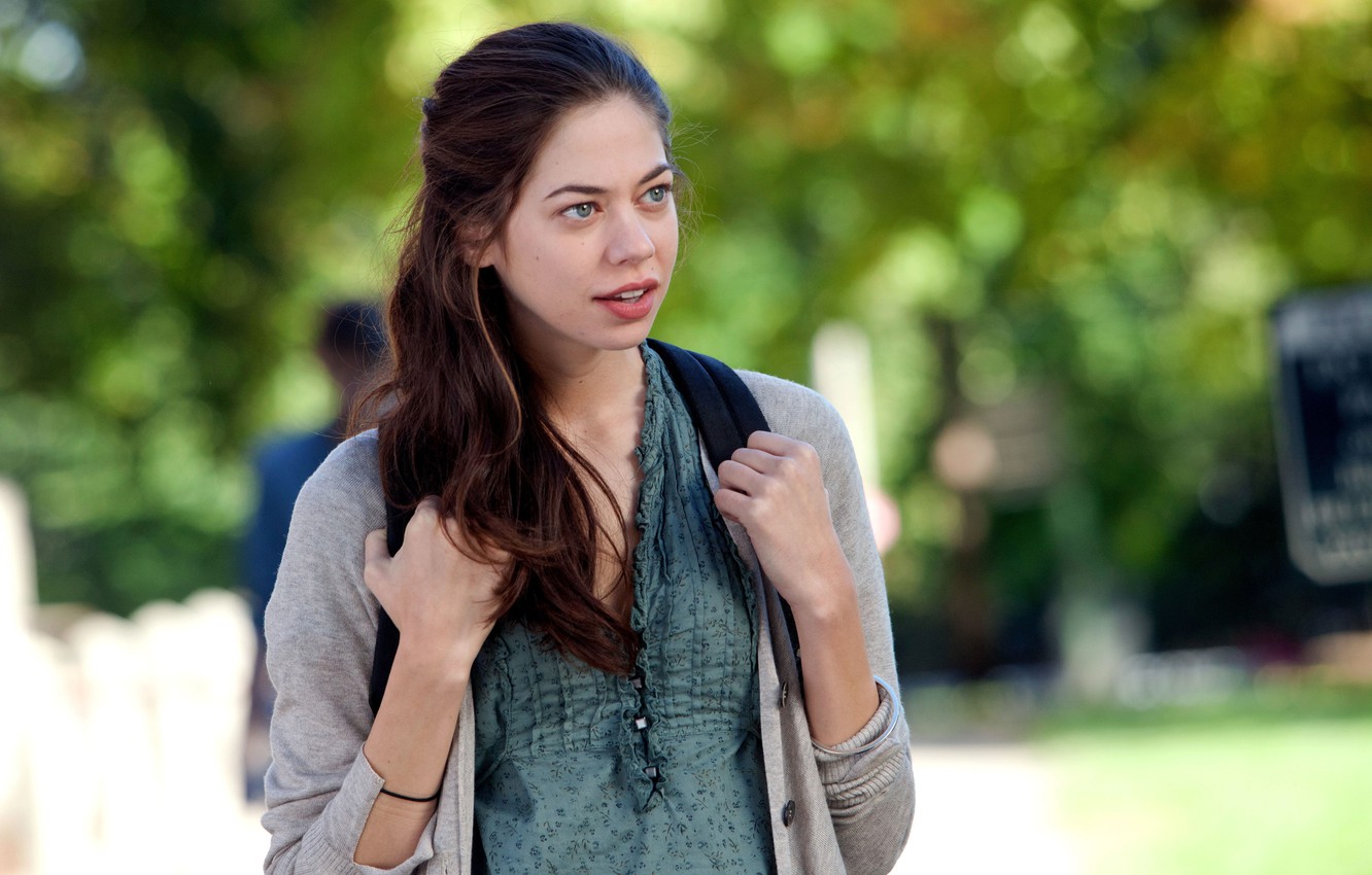 Wallpaper Analeigh Tipton, Analysis Tipton, Girls are in danger, Damsels in Distress image for desktop, section фильмы