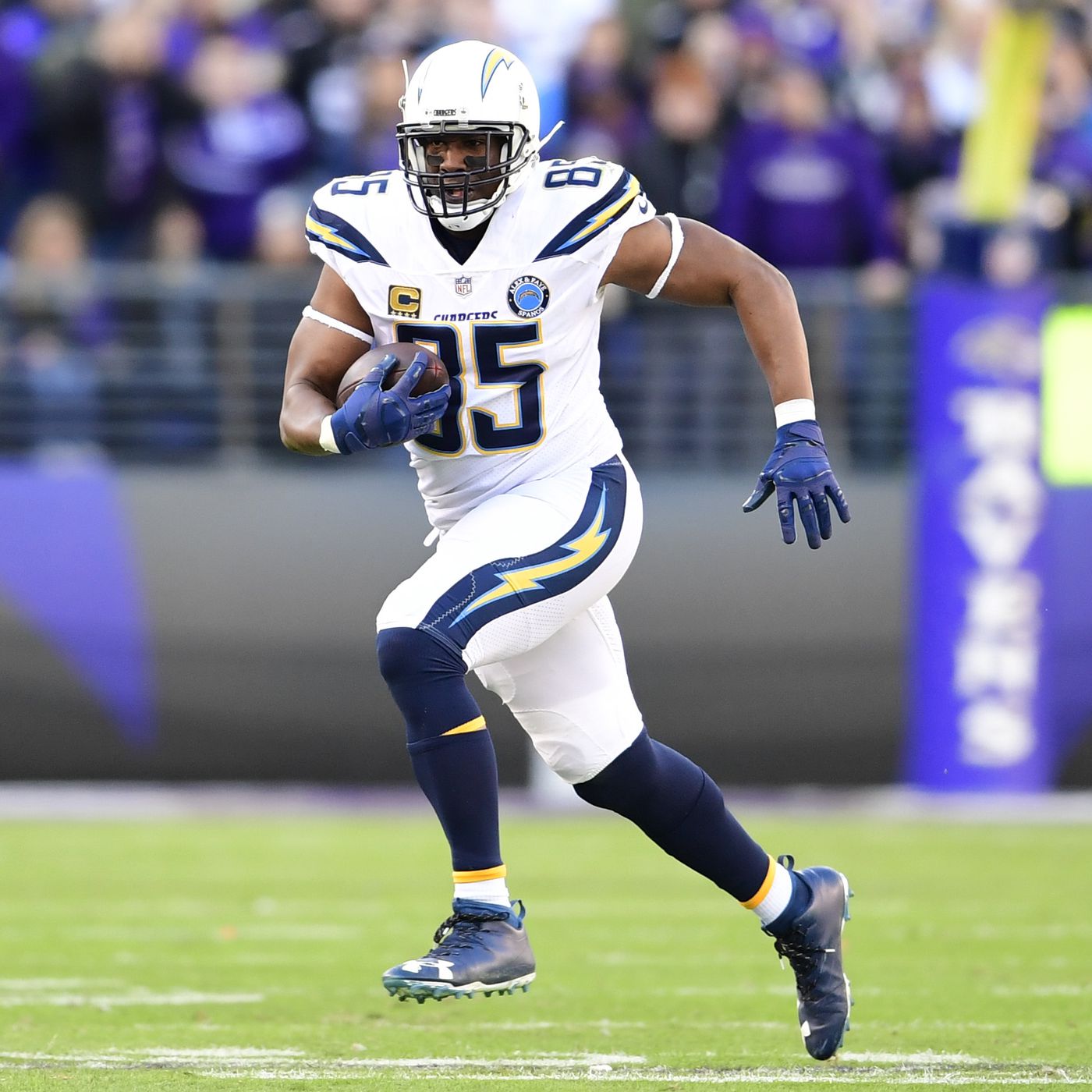Los Angeles Chargers Daily Links: Will Antonio Gates return in 2019? From The Blue