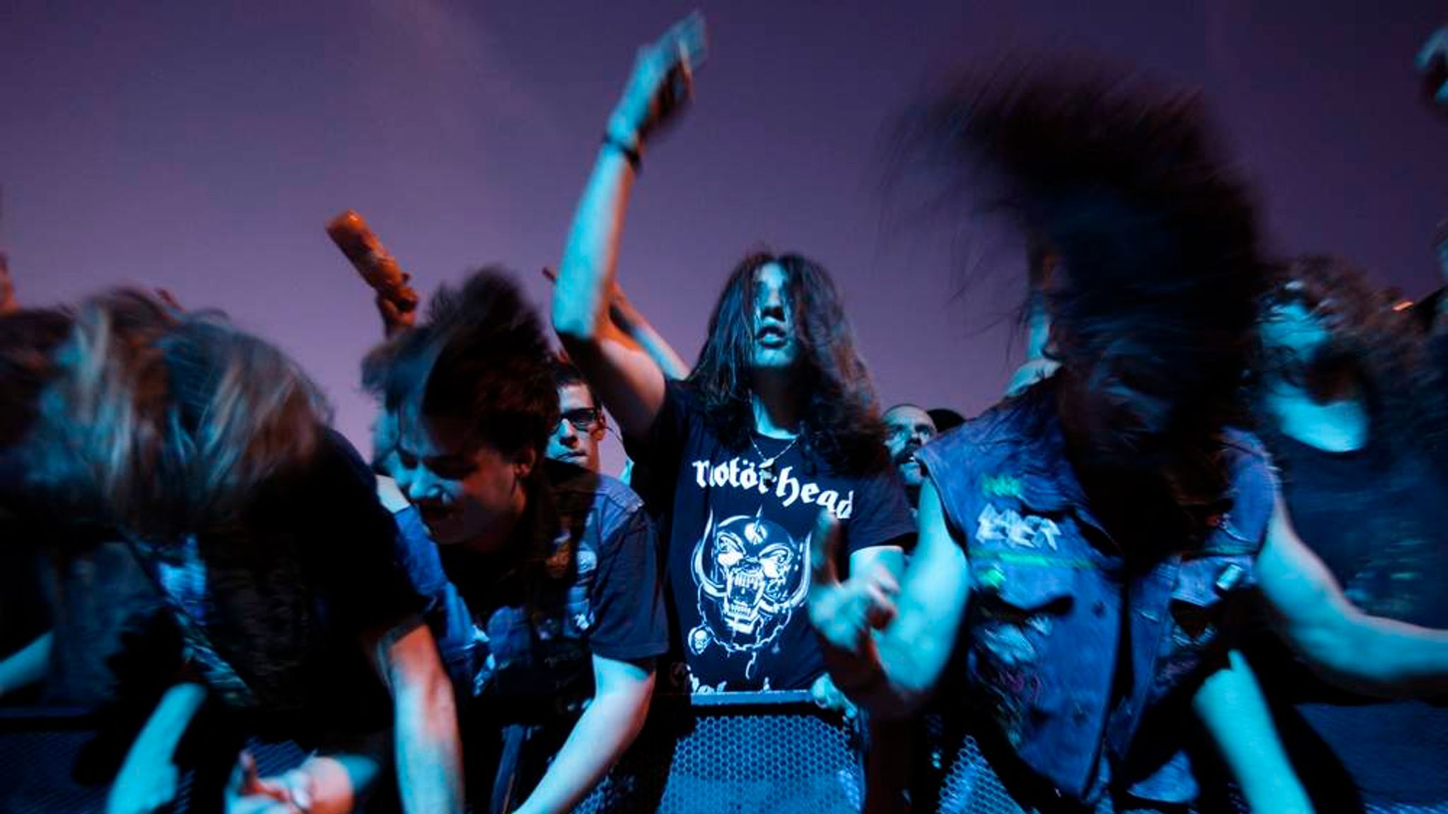 Headbanging Causes Blood Clot For Metal Fan