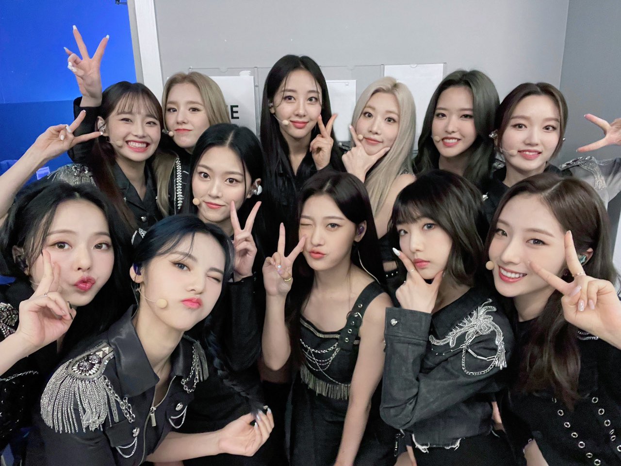 Loona Group Selfie Wallpapers - Wallpaper Cave