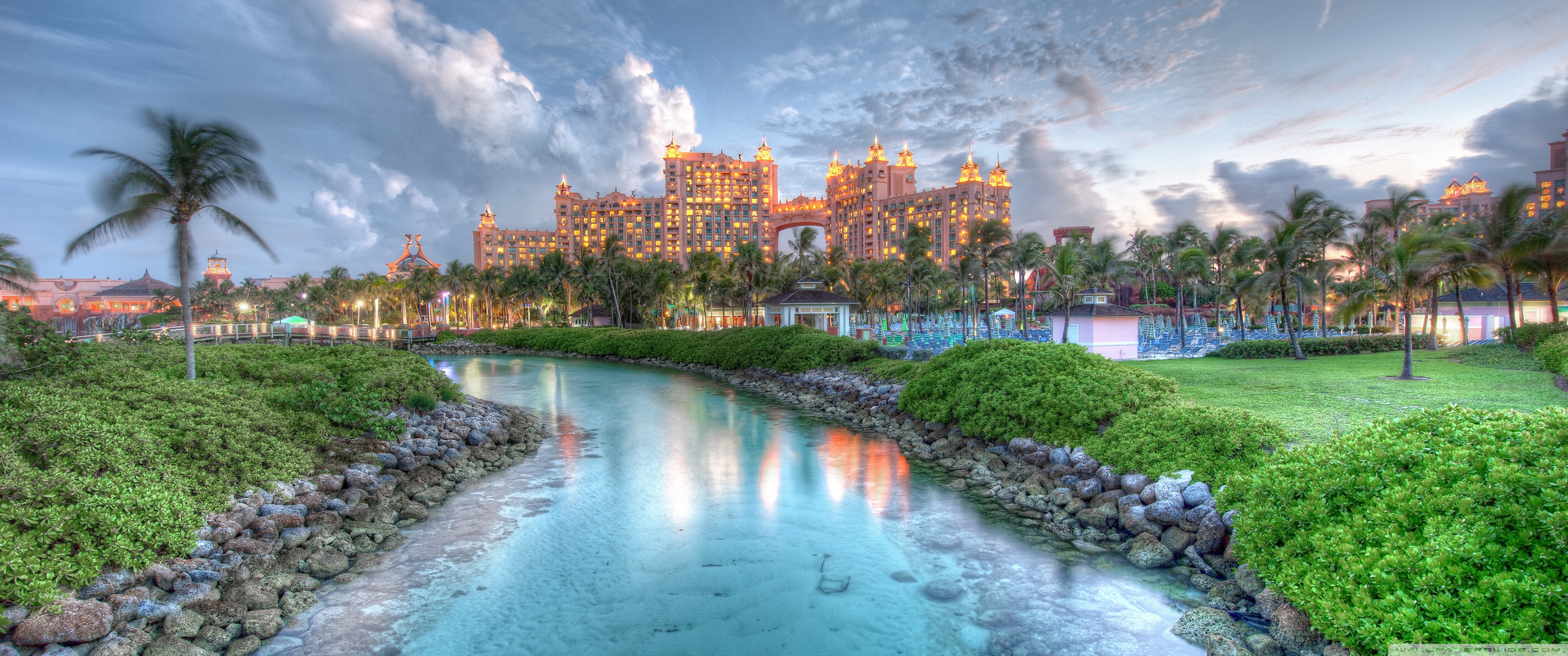 Atlantis Paradise Island Ultra HD Desktop Background Wallpaper for 4K UHD TV, Widescreen & UltraWide Desktop & Laptop, Tablet