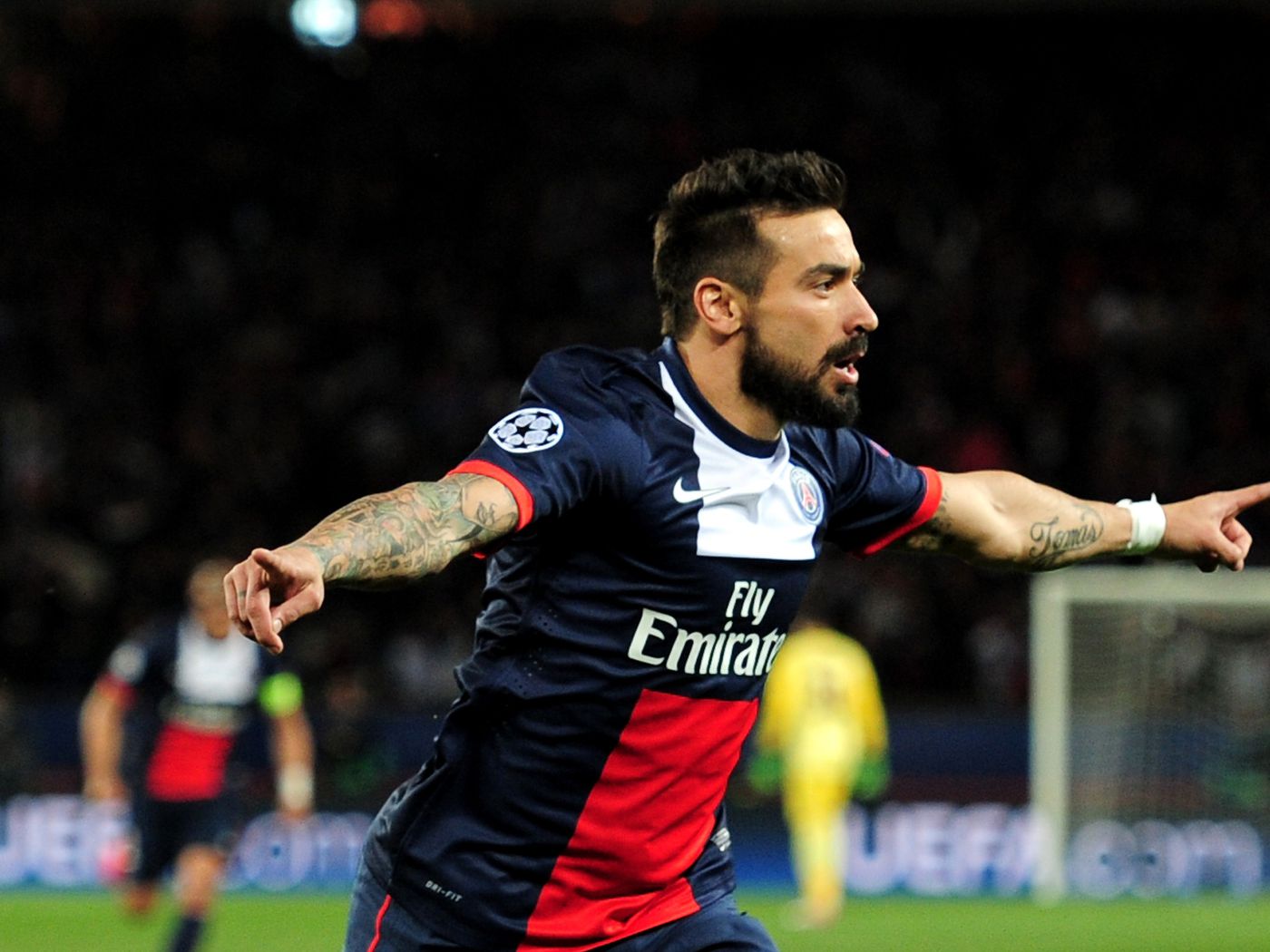 Next Up In The Great Chelsea PSG Switcharoo: Ezequiel Lavezzi Ain't Got No History