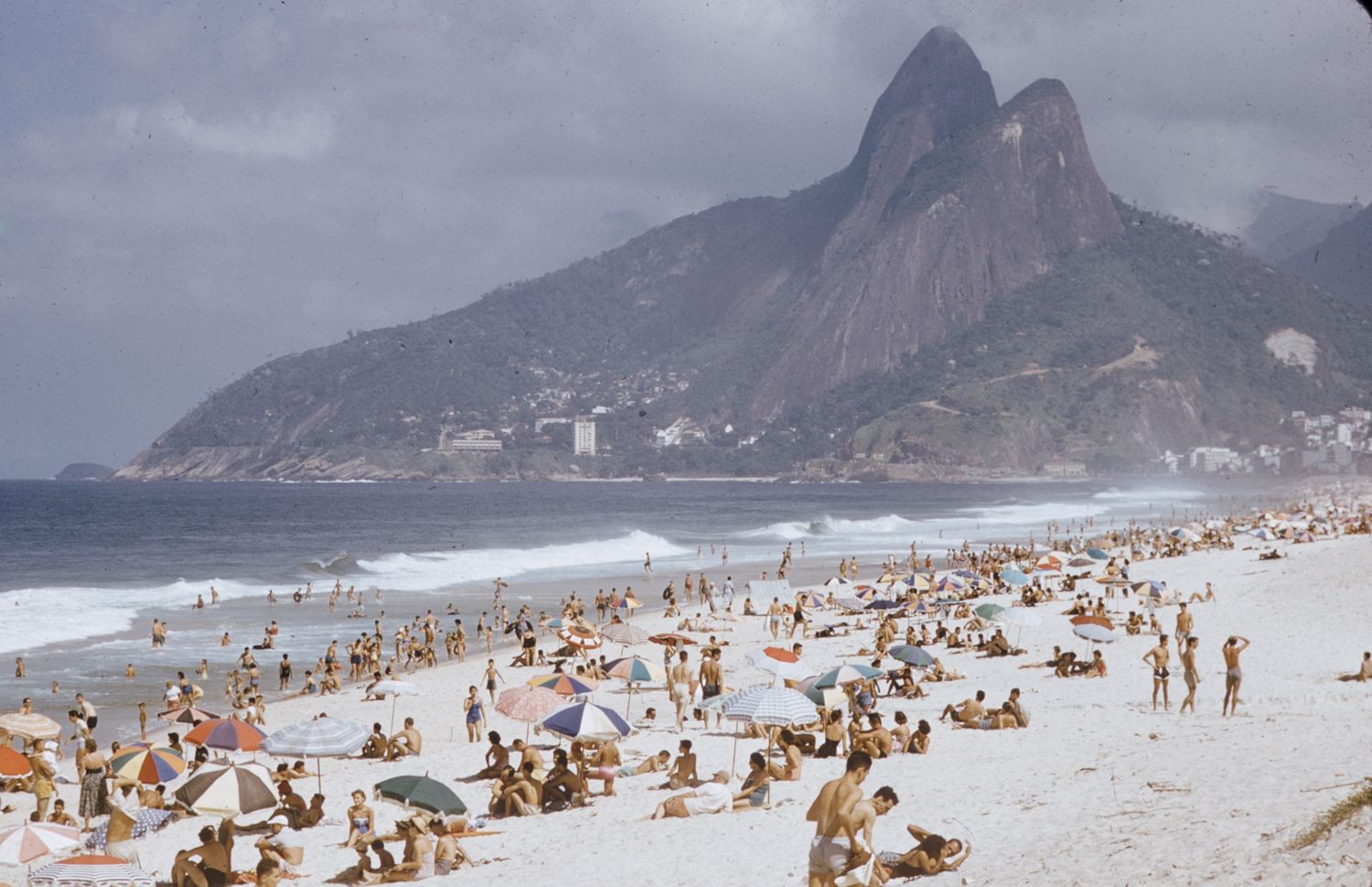 Beautiful and Rarely Seen Color Photo of Brazil in 1957. Beach picture, Beach, Beach photo