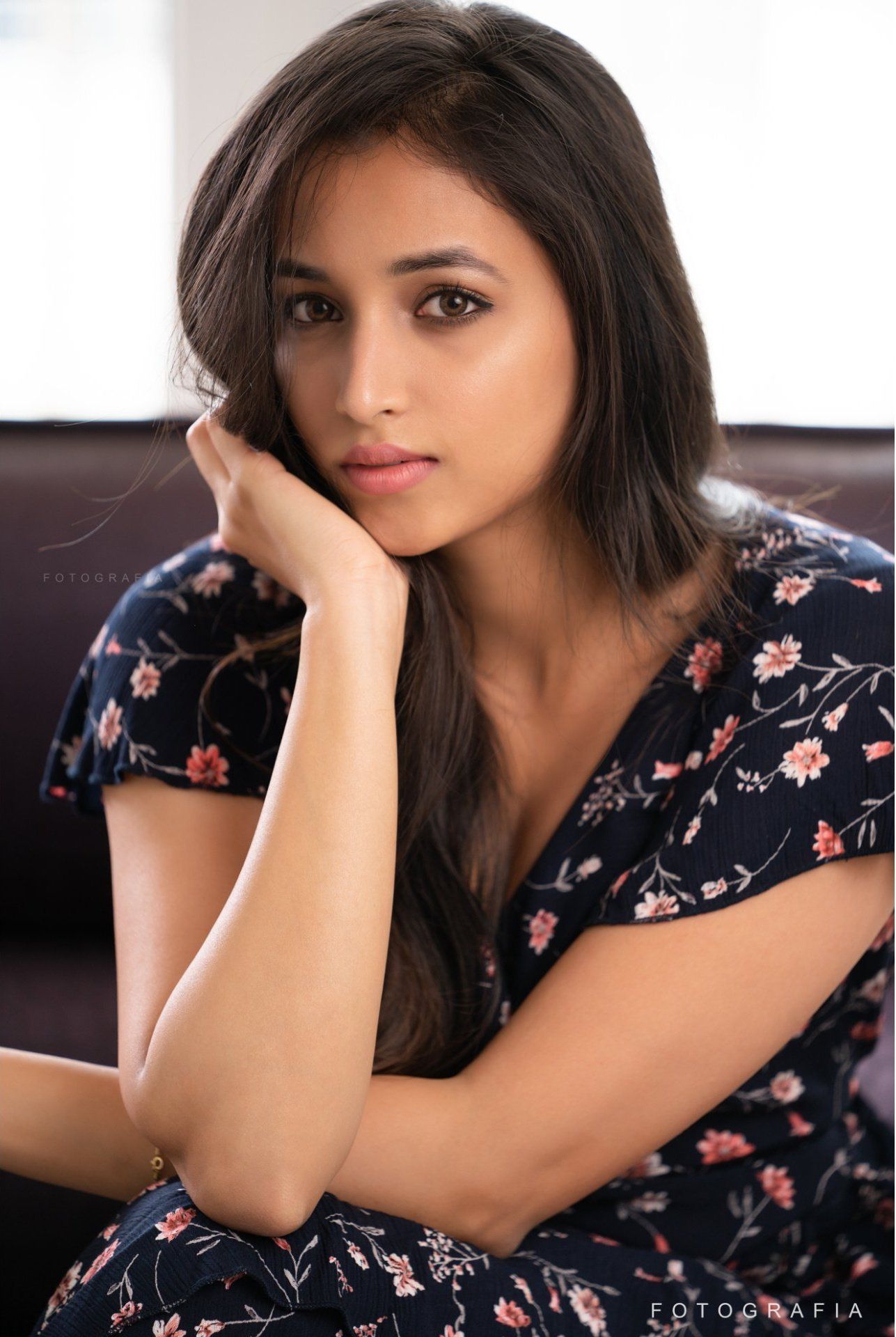 KGF Heroine Srinidhi Shetty Latest Stills. Hollywood actress pics, Hollywood actress photo, Hollywood actress wallpaper