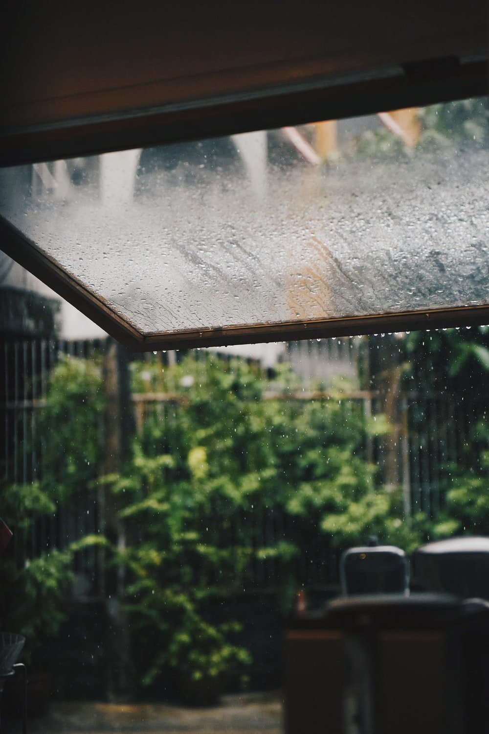 1K+ Rain On Glass Picture. Download Free Image