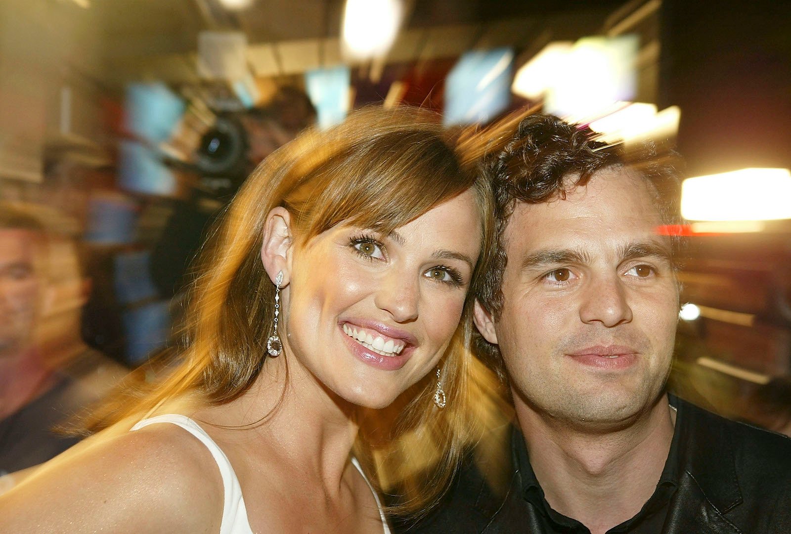 Jennifer Garner and Mark Ruffalo Celebrate 'The Adam Project' With '13 Going on 30' Razzles