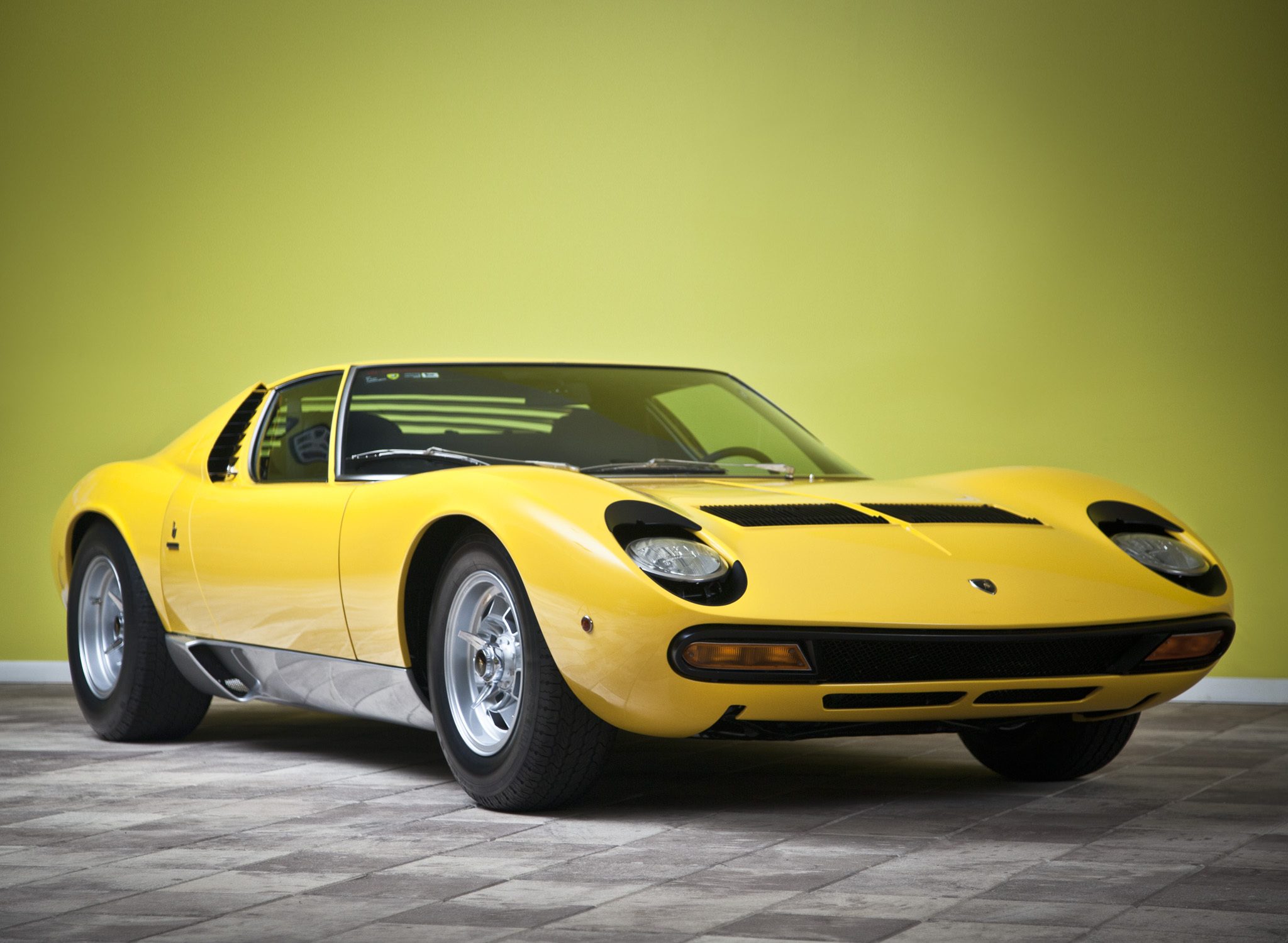 Lamborghini Miura P400 SV Prototipo Wallpaper