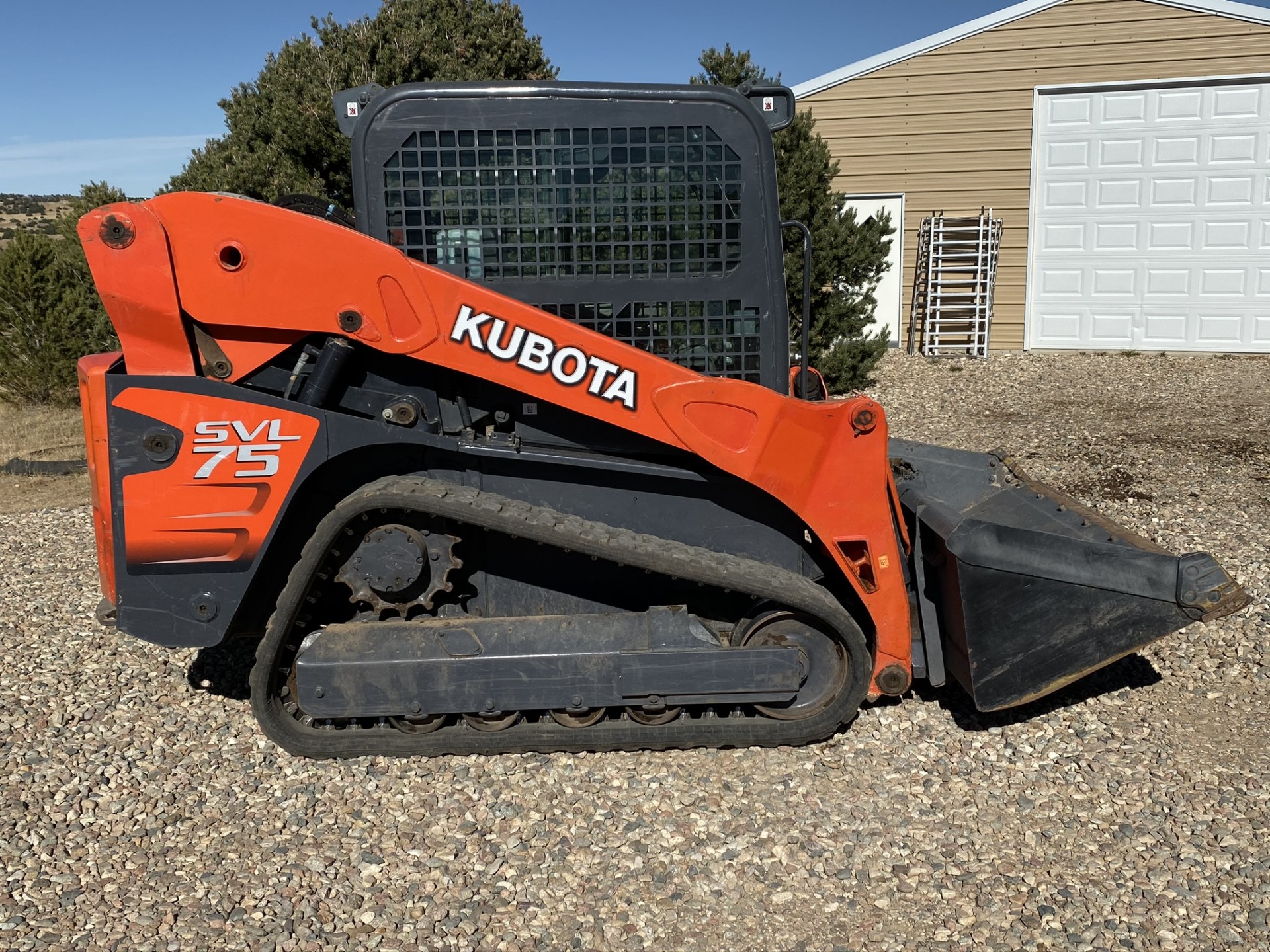 Kubota Skid Steer SVL 75