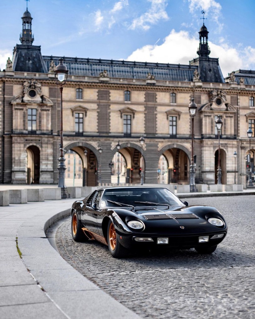 Lamborghini Miura Collectors Circle