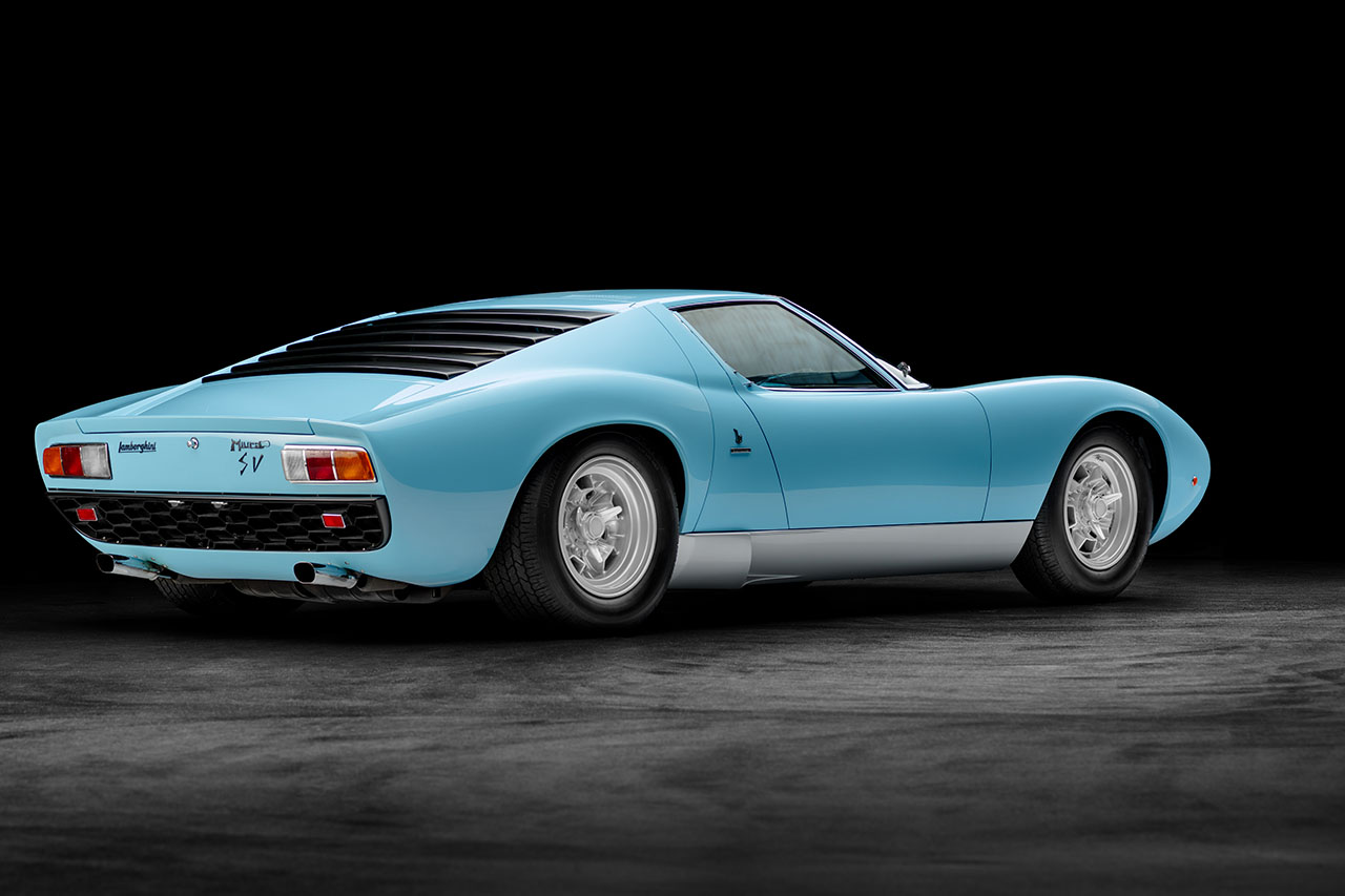 High Resolution Lamborghini Miura SV Photo