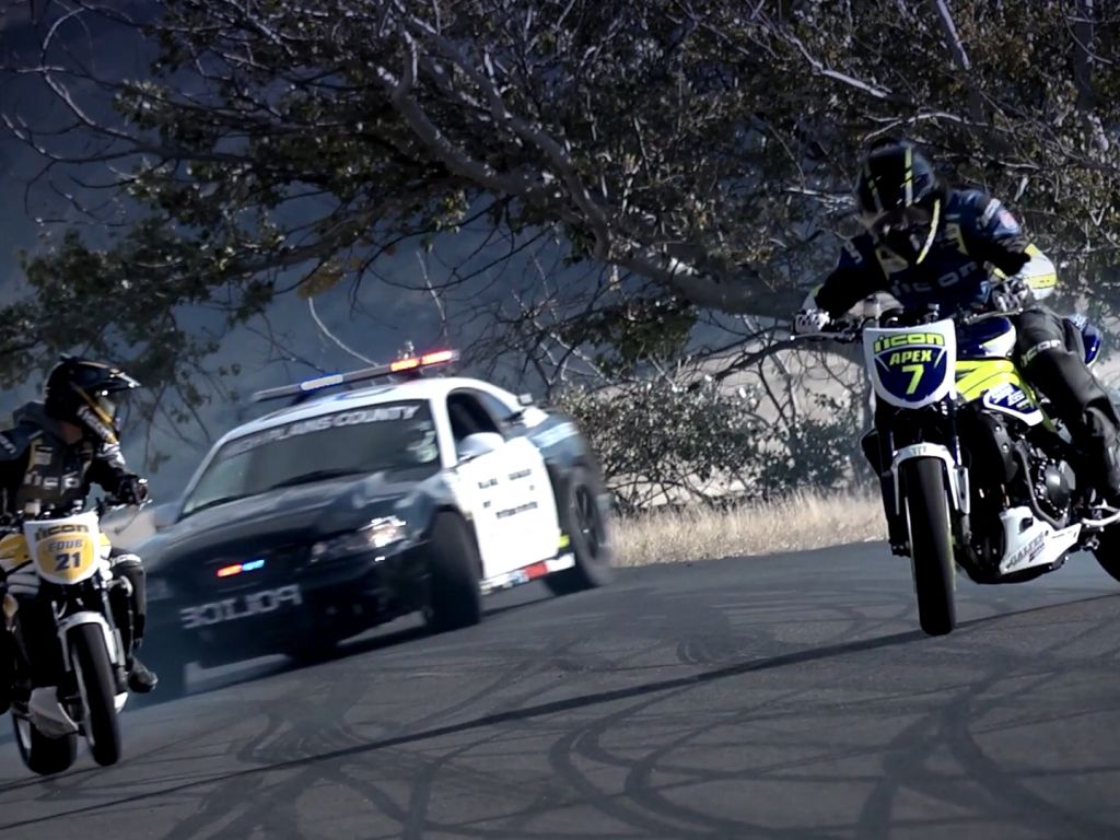 Cobra Vs Bikes Drift Desktop wallpaper in 1024x768 resolution