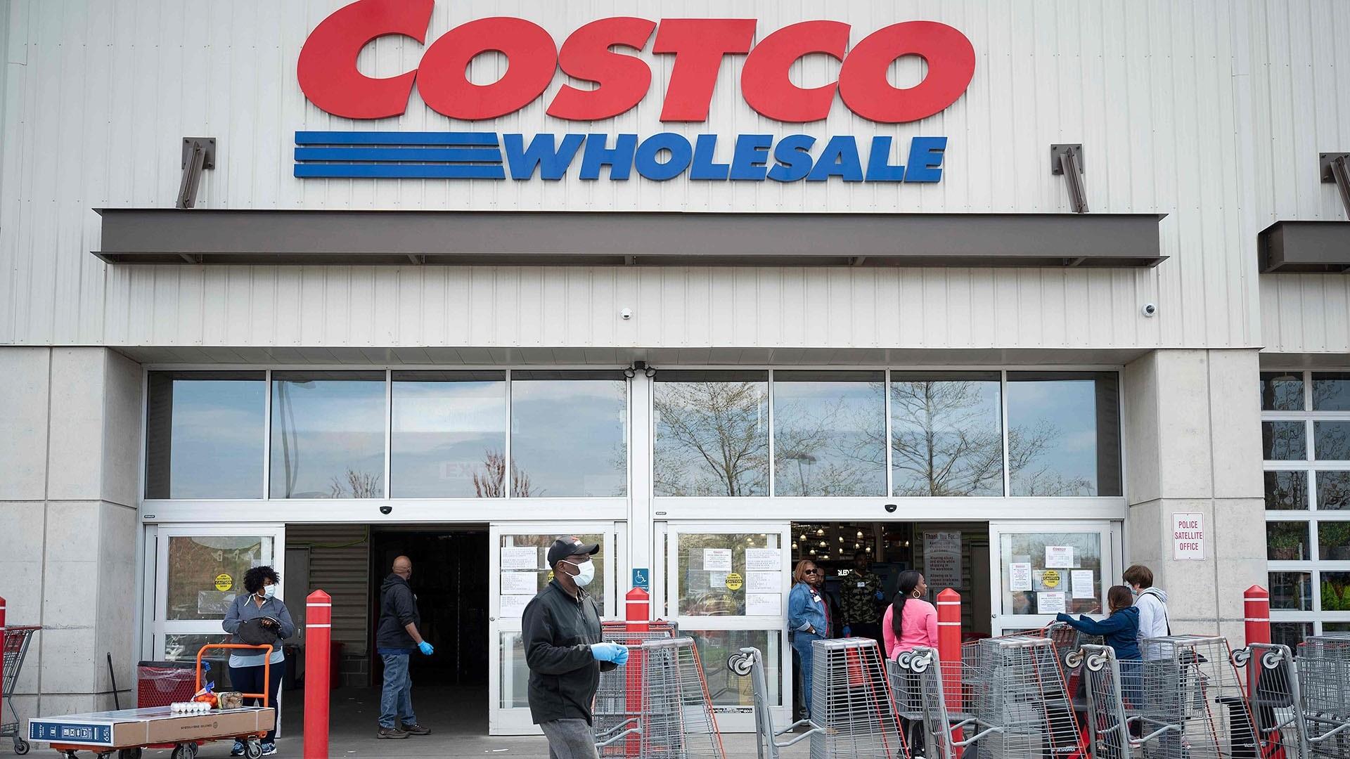 Costco will give priority access to health care workers
