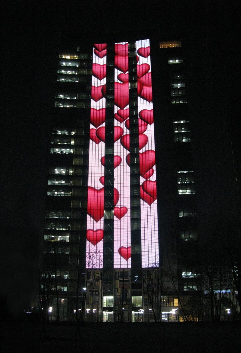 Savluvsu14 Download the app Mercari and use my code WJAVNA to get 2$ worth of Mercari Credits!. Night aesthetic, Photo wall collage, City aesthetic