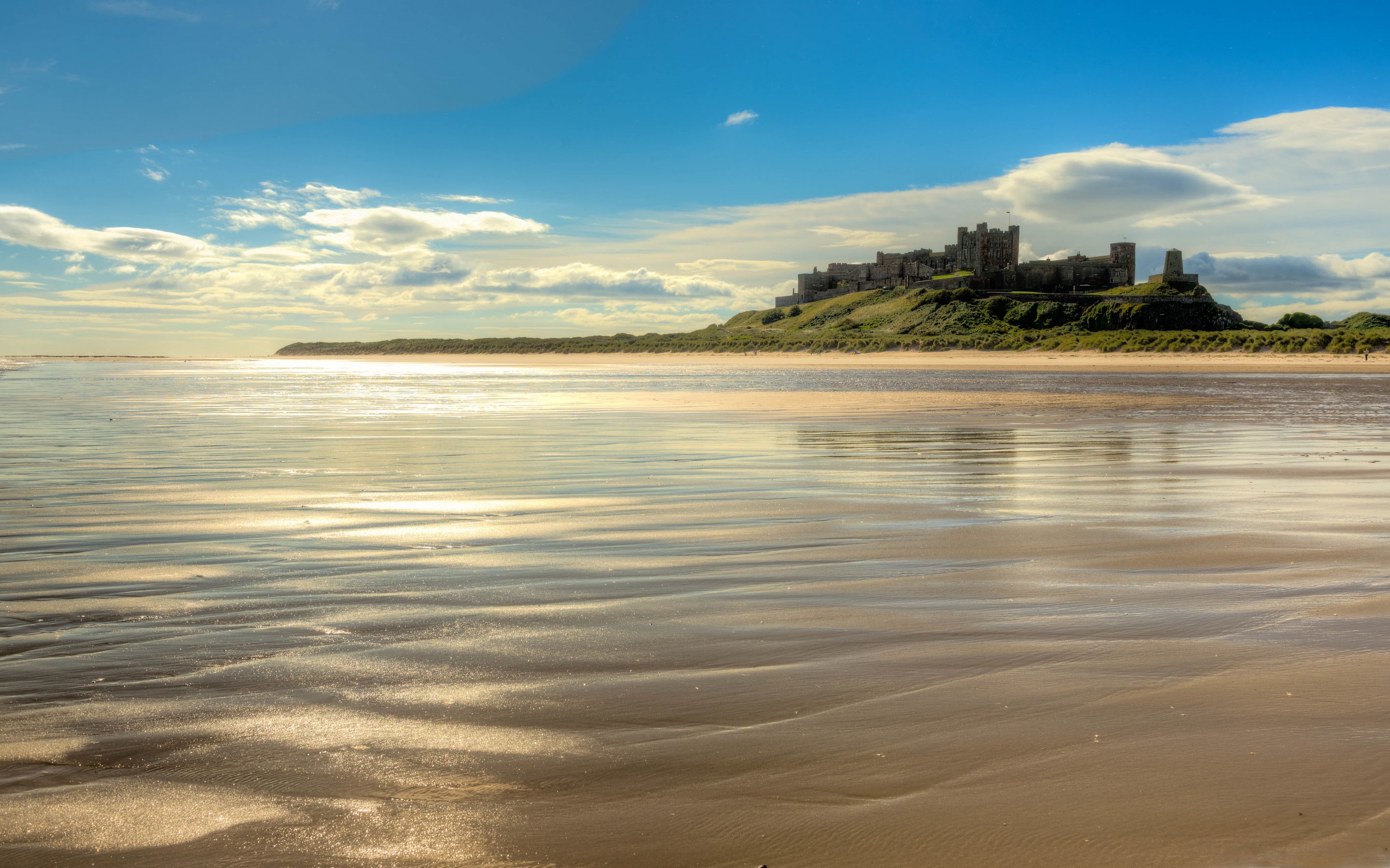 Bamburgh Castle Beach Northumberland MacBook Air Wallpaper Download