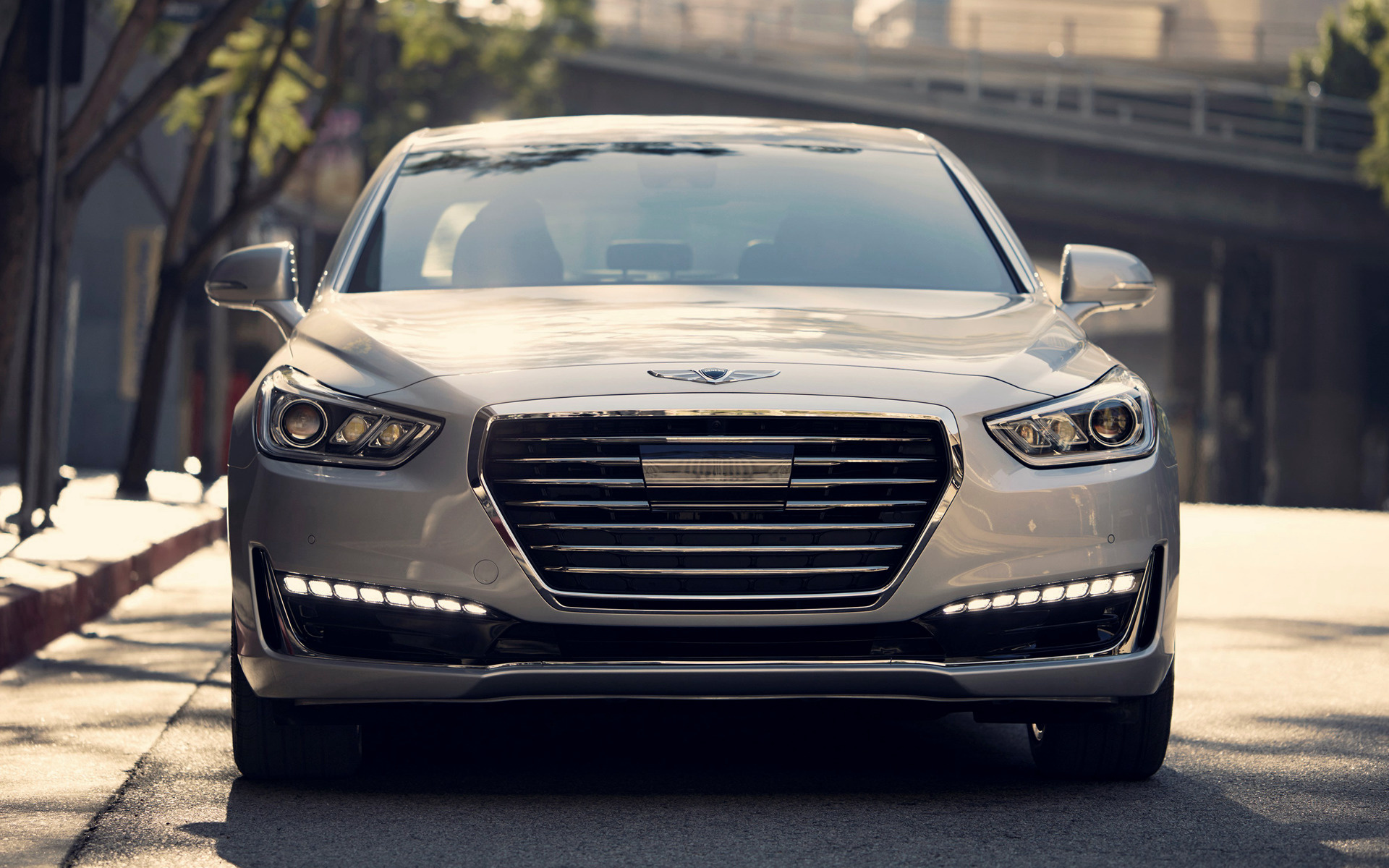 Genesis G90 and HD Image
