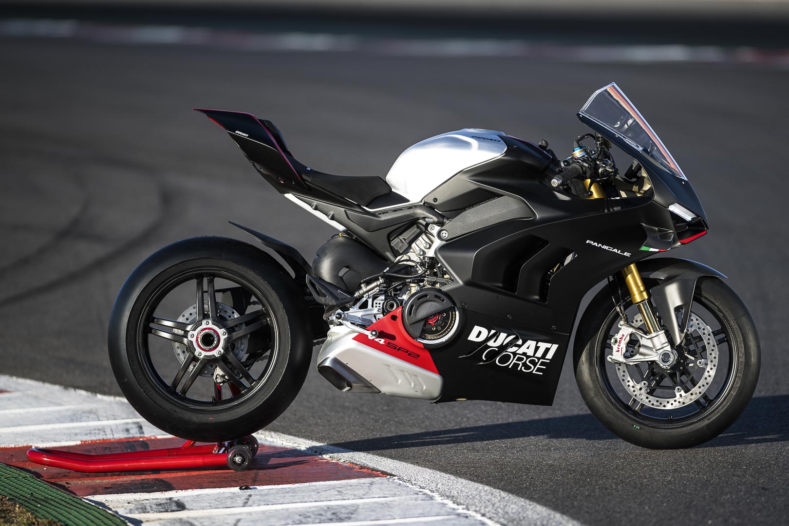 2023 Ducati Panigale V4 SP2 First Look [13 Fast Facts + 36 Photo]